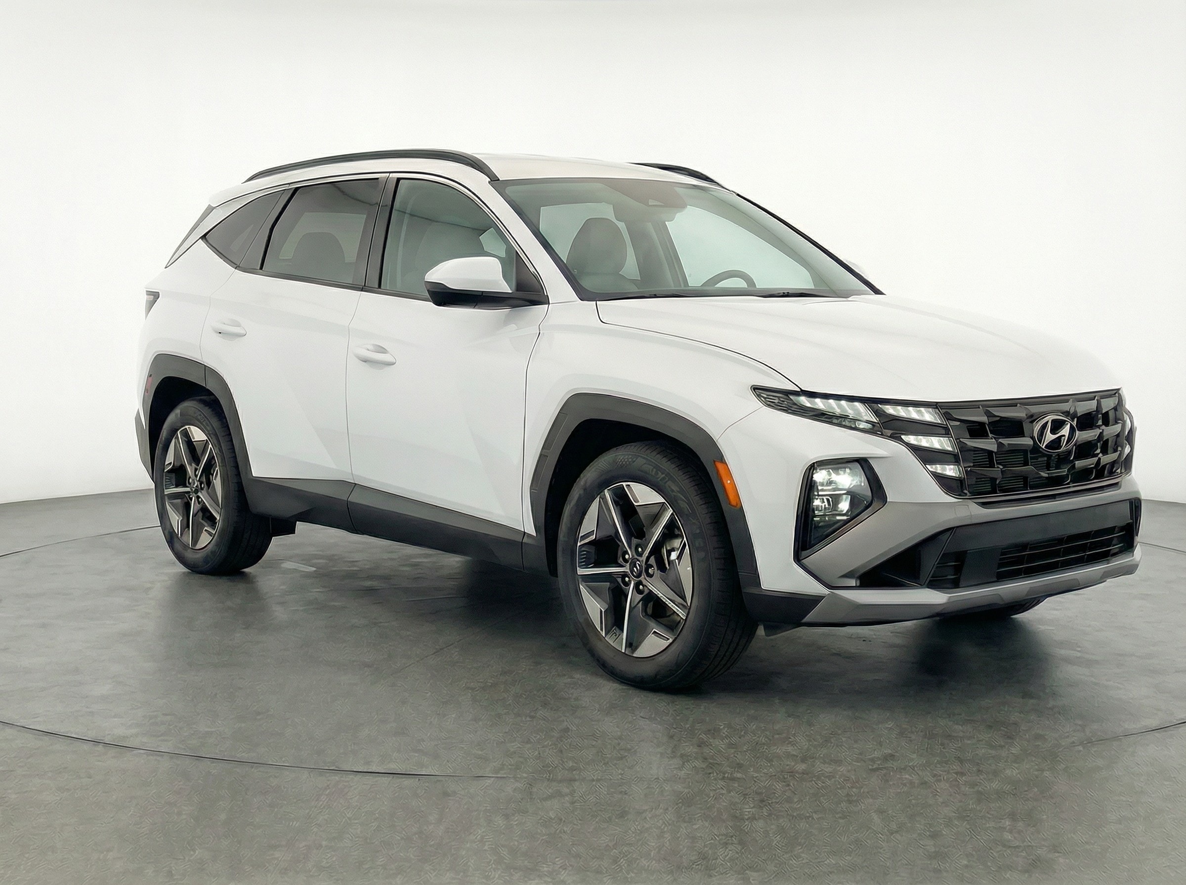 Thumbnail: 2025 Hyundai Tucson - 1