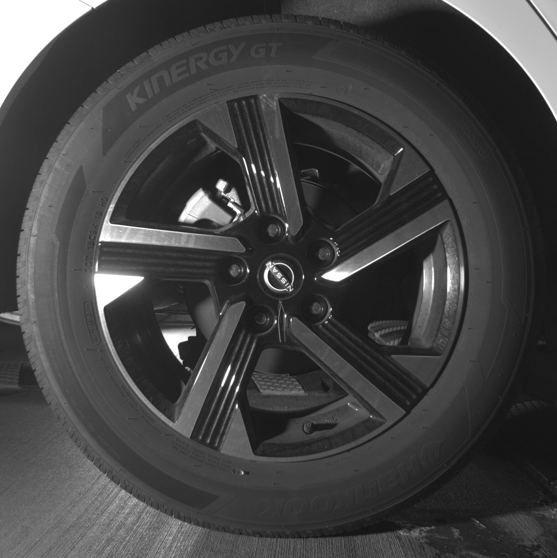 Thumbnail: 2025 Nissan Sentra - 15