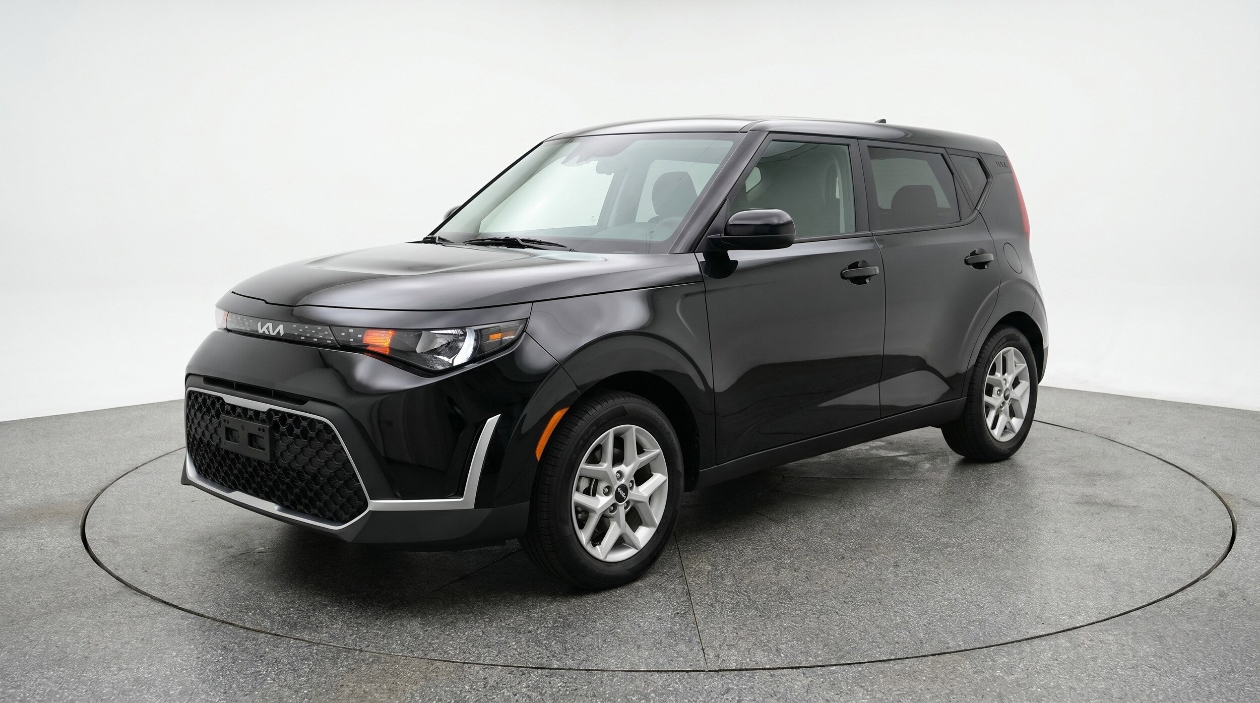 Thumbnail: 2025 Kia Soul - 3