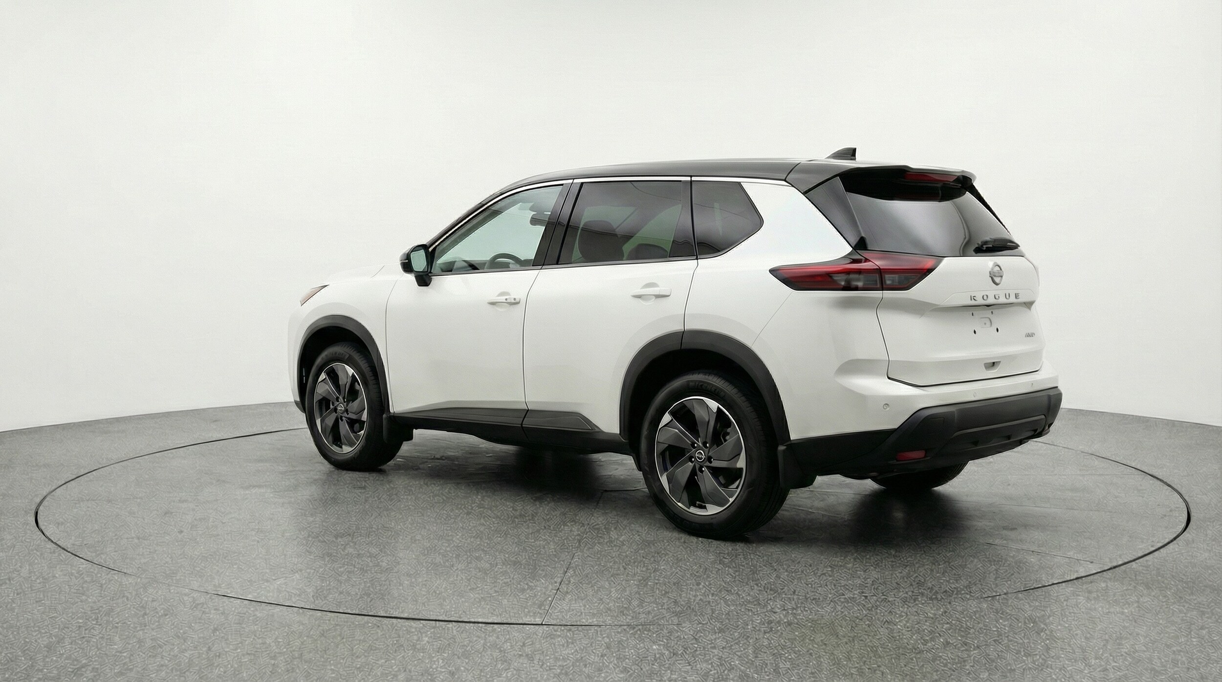 Thumbnail: 2025 Nissan Rogue - 5