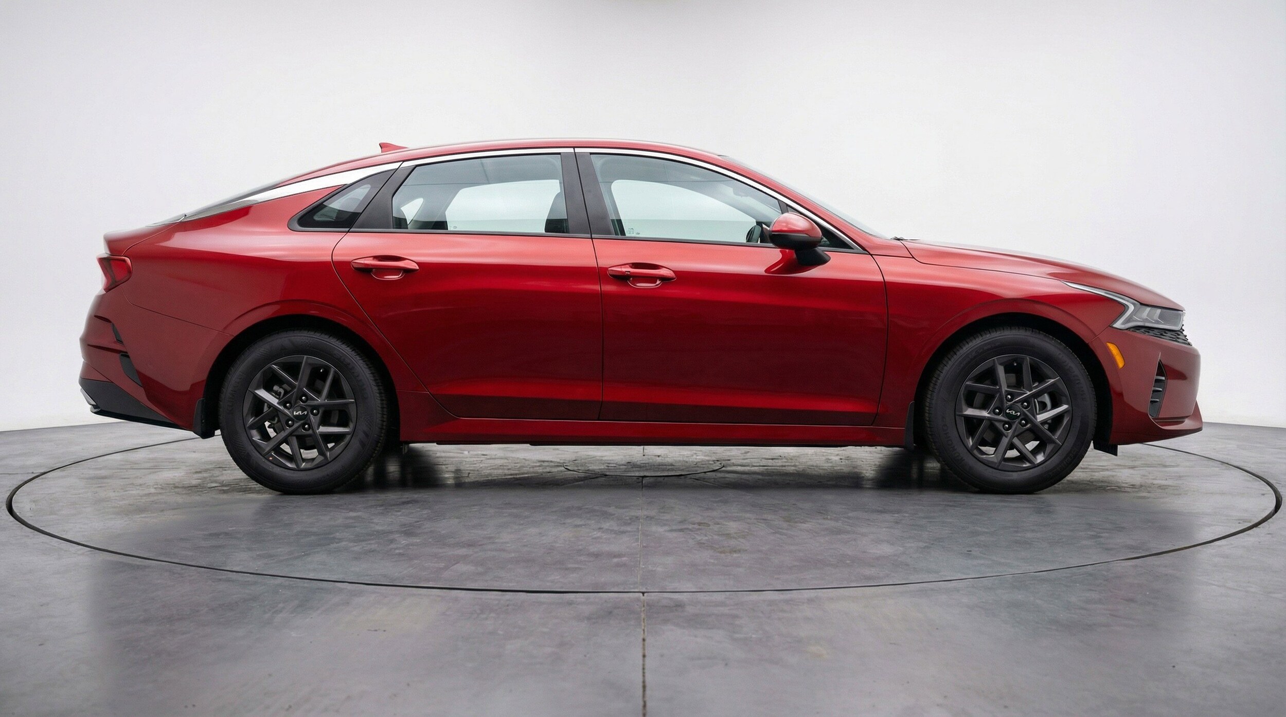 Thumbnail: 2025 Kia K5 - 11