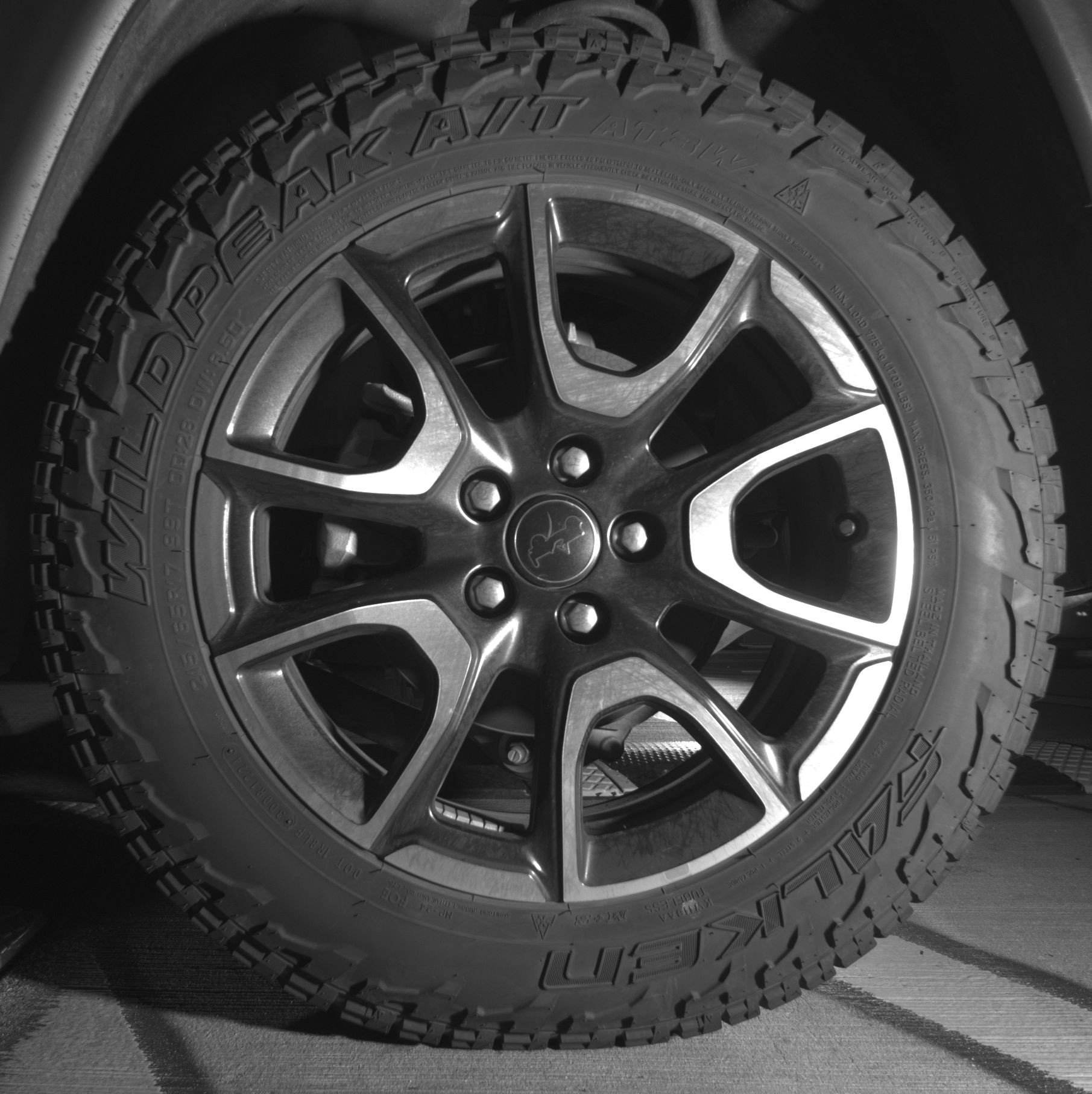 Thumbnail: 2025 Jeep Compass - 14