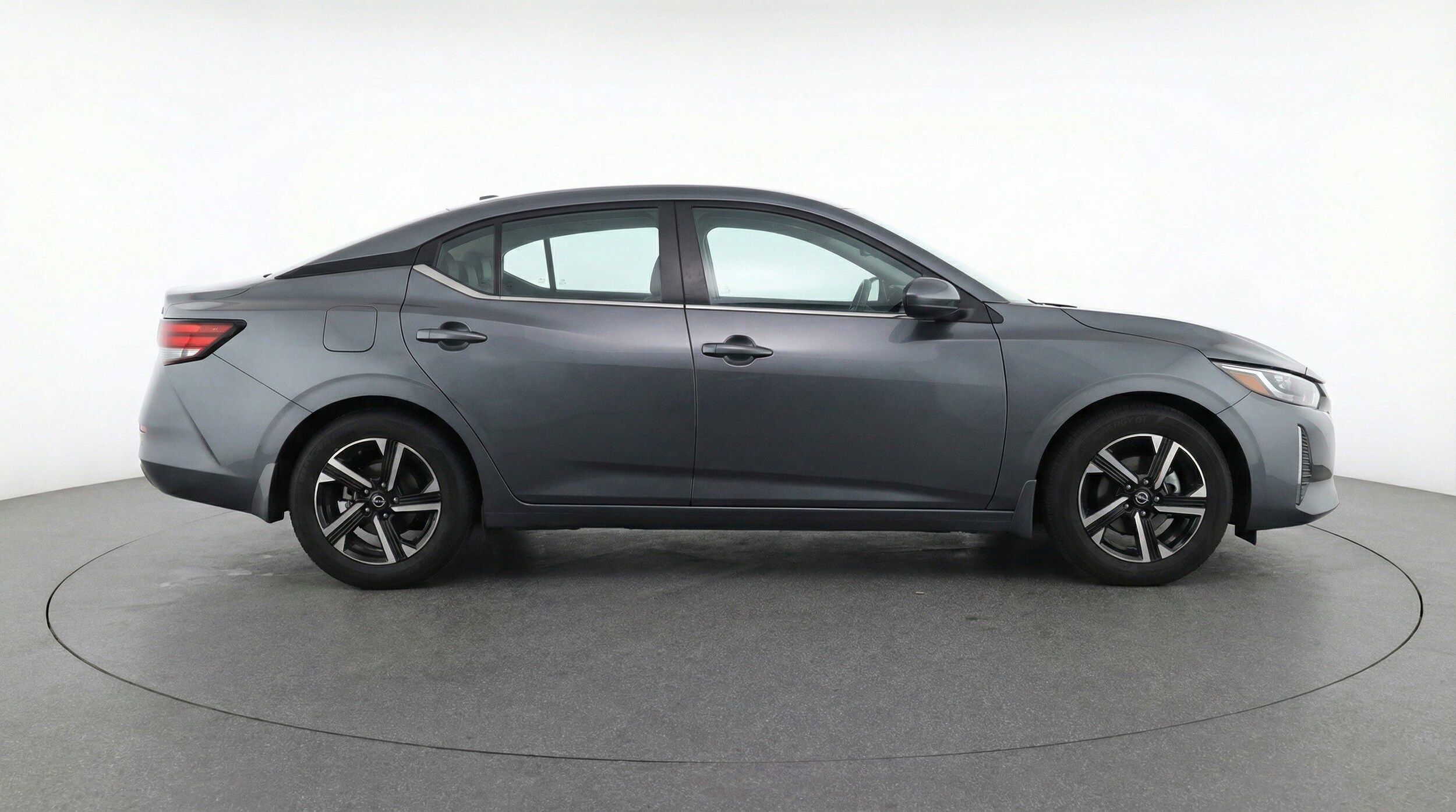 Thumbnail: 2025 Nissan Sentra - 11