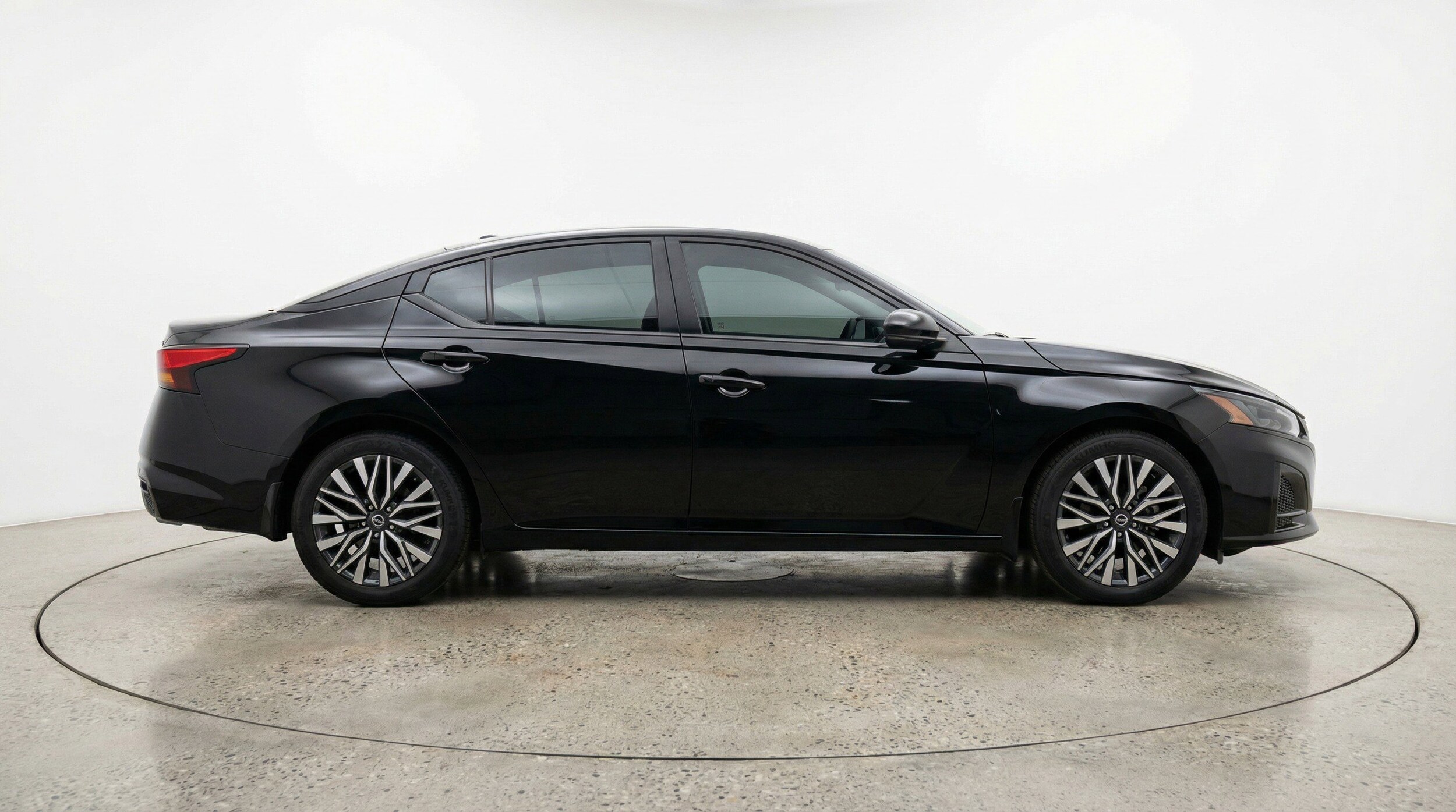 Thumbnail: 2025 Nissan Altima - 11