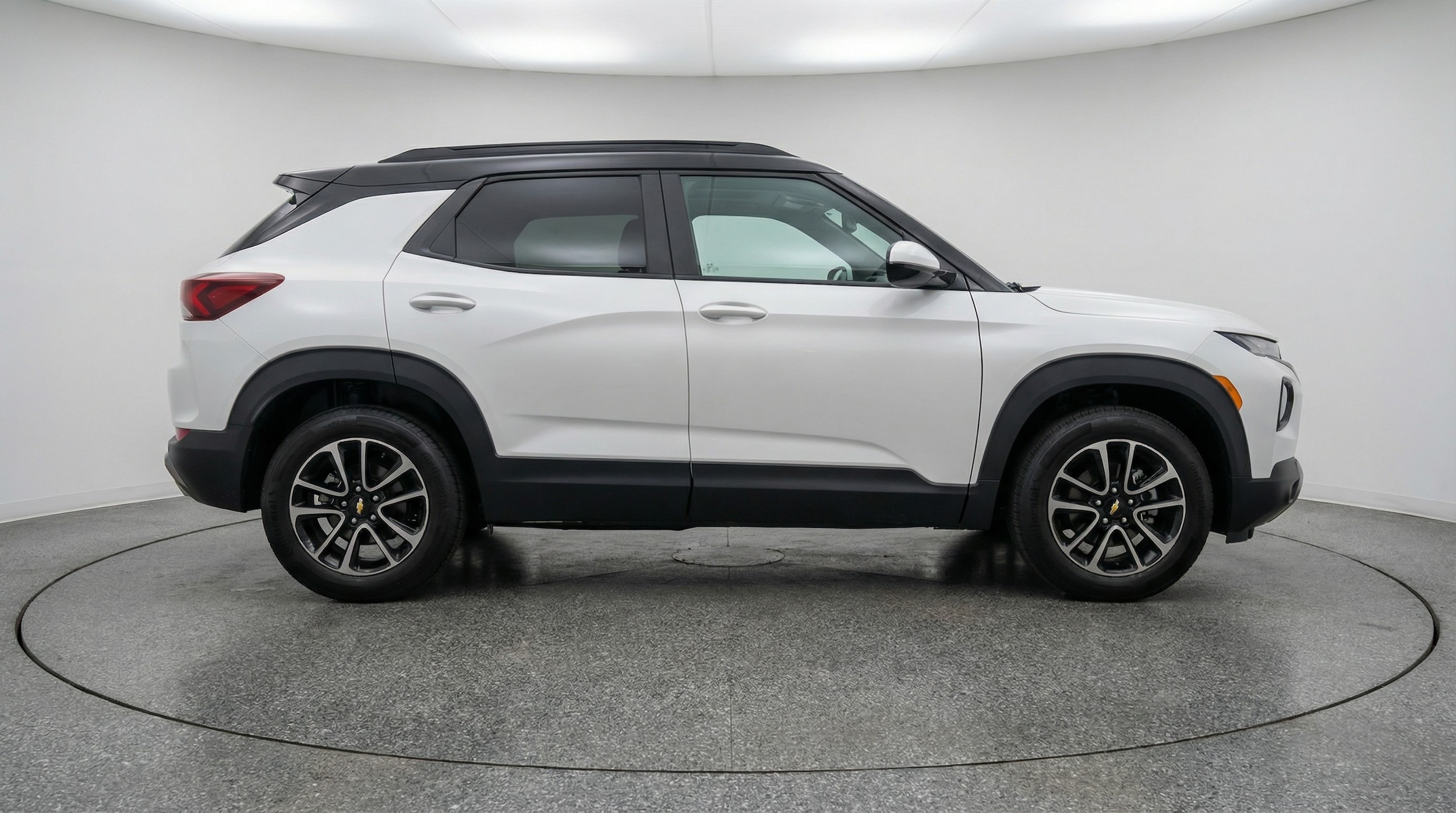 Thumbnail: 2025 Chevrolet TrailBlazer - 8