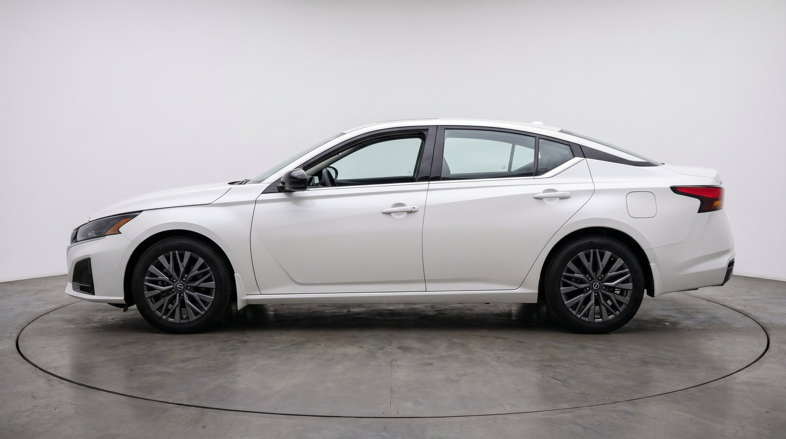 Thumbnail: 2026 Nissan Altima - 5