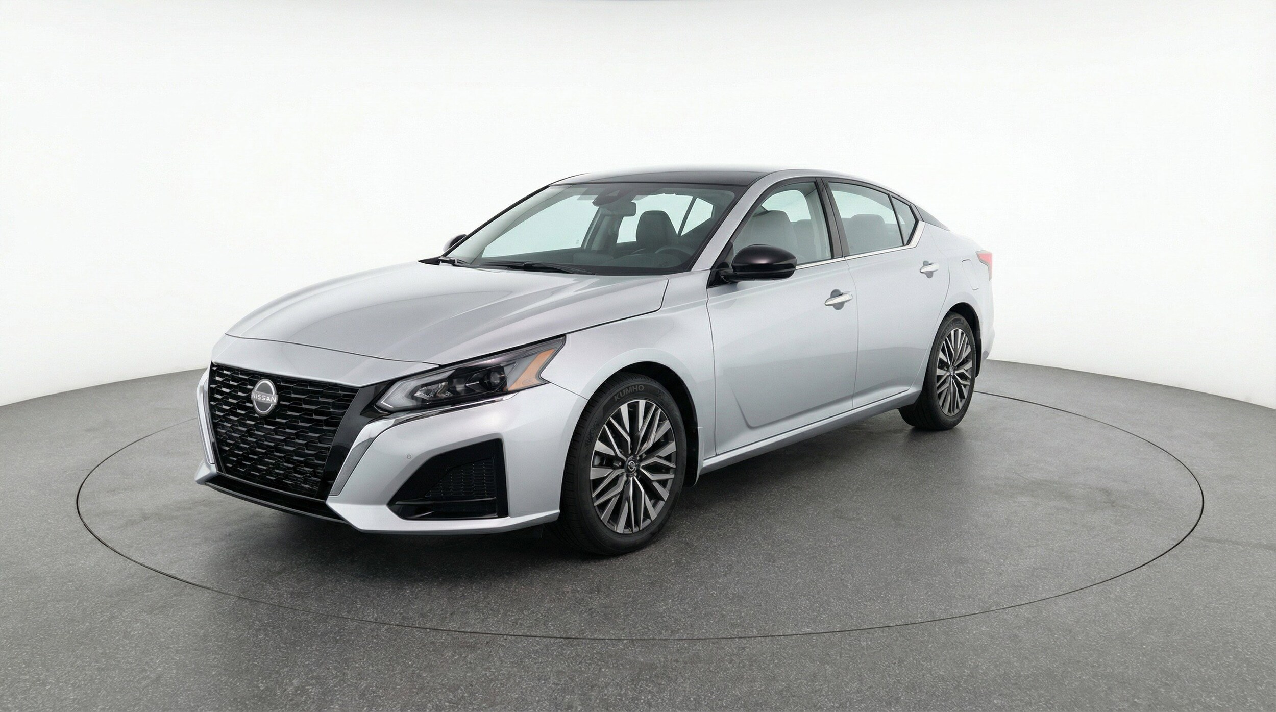 Thumbnail: 2025 Nissan Altima - 3