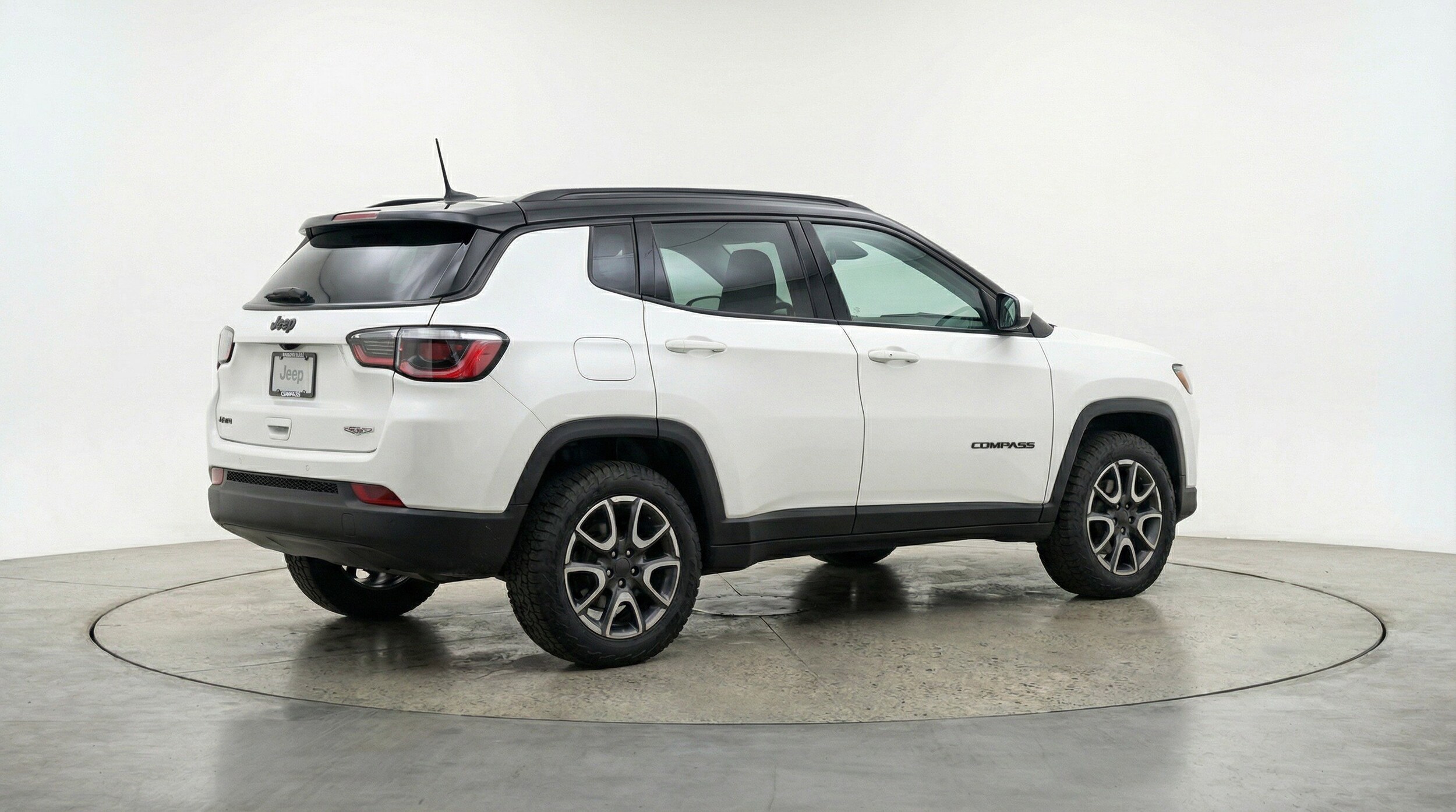 Thumbnail: 2025 Jeep Compass - 9