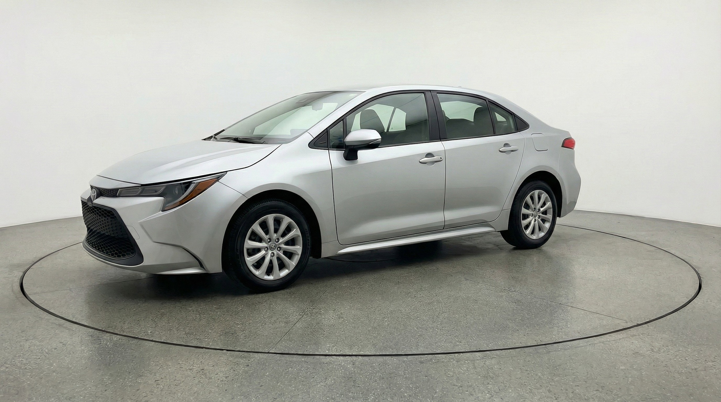 Thumbnail: 2025 Toyota Corolla - 3