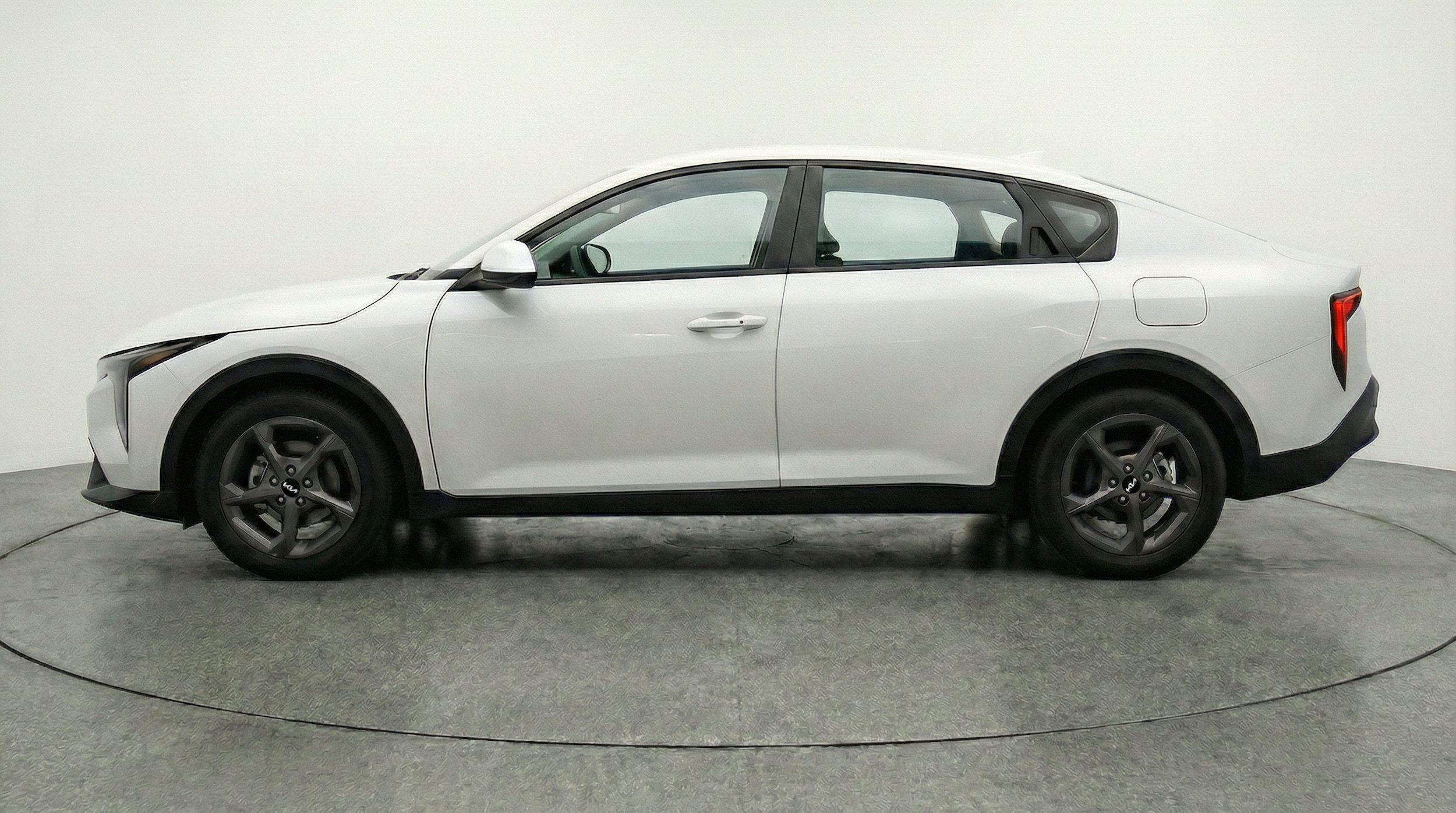 Thumbnail: 2025 Kia K4 - 5