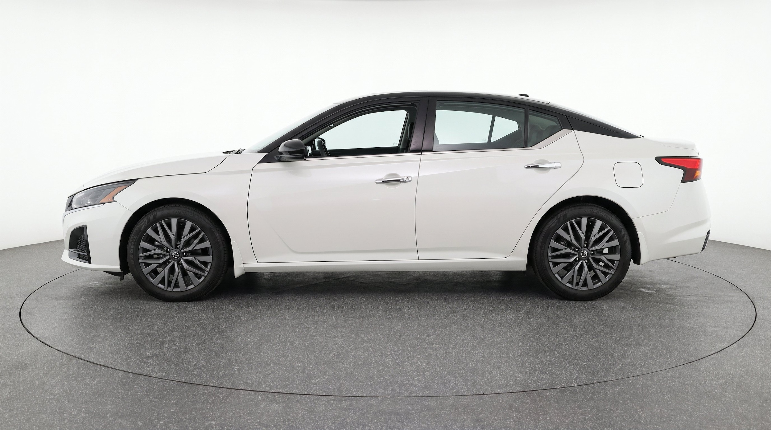 Thumbnail: 2026 Nissan Altima - 5