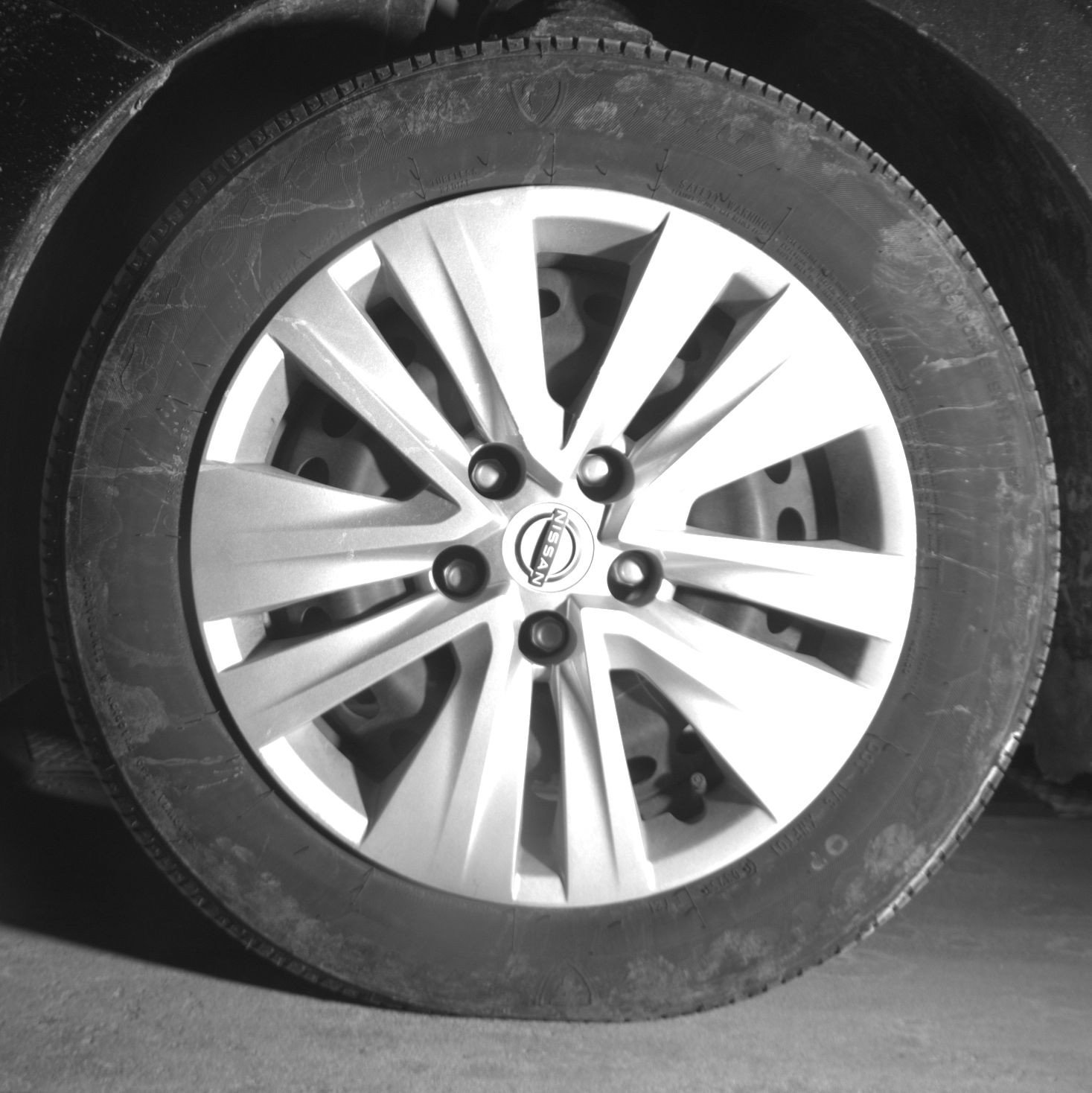 Thumbnail: 2025 Nissan Sentra - 12