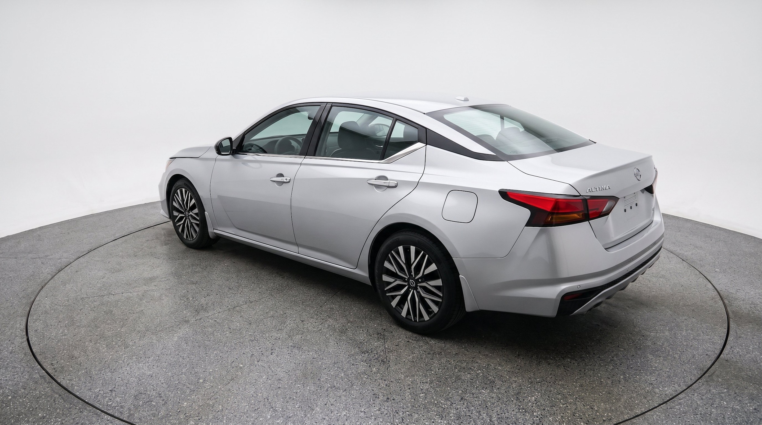 Thumbnail: 2025 Nissan Altima - 6
