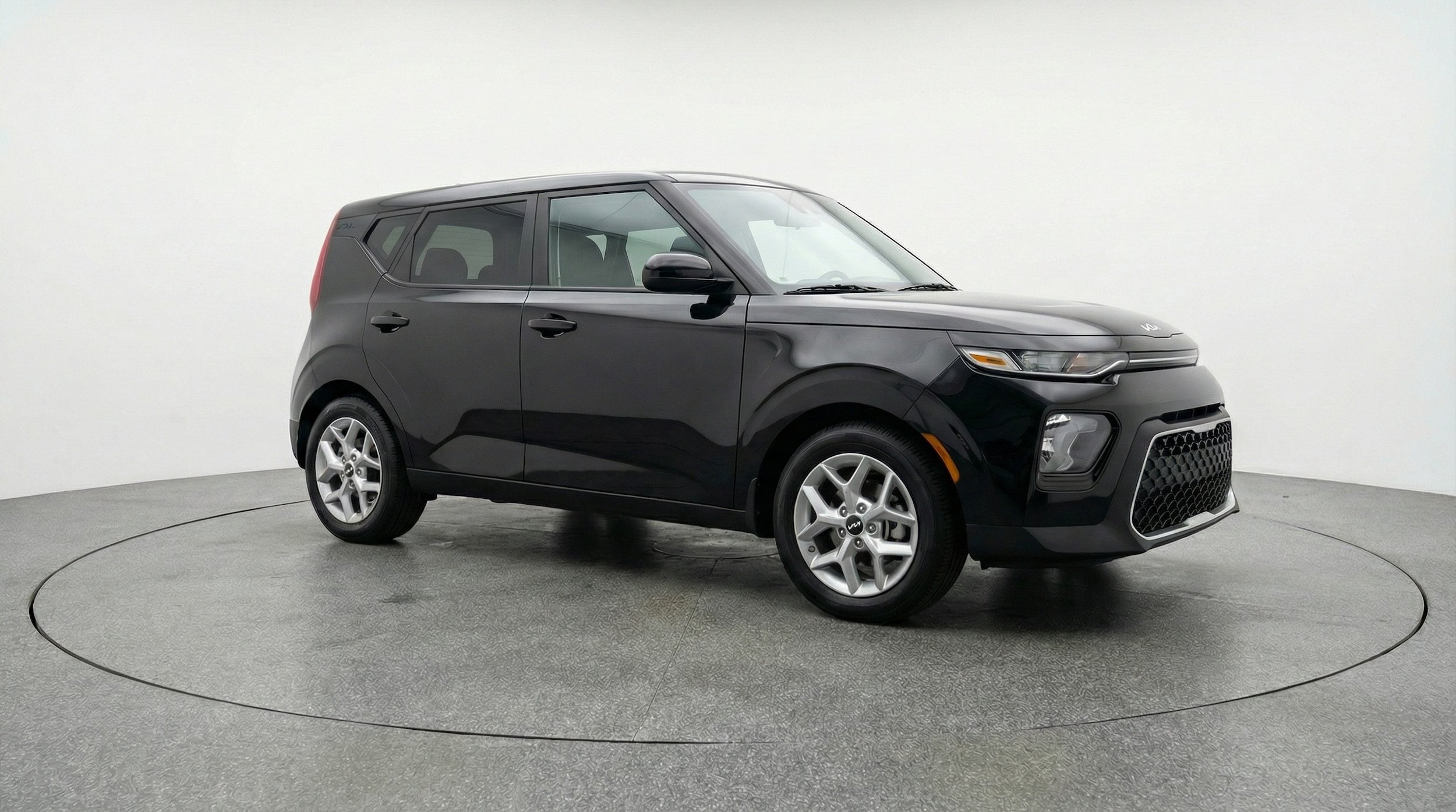 Thumbnail: 2025 Kia Soul - 1