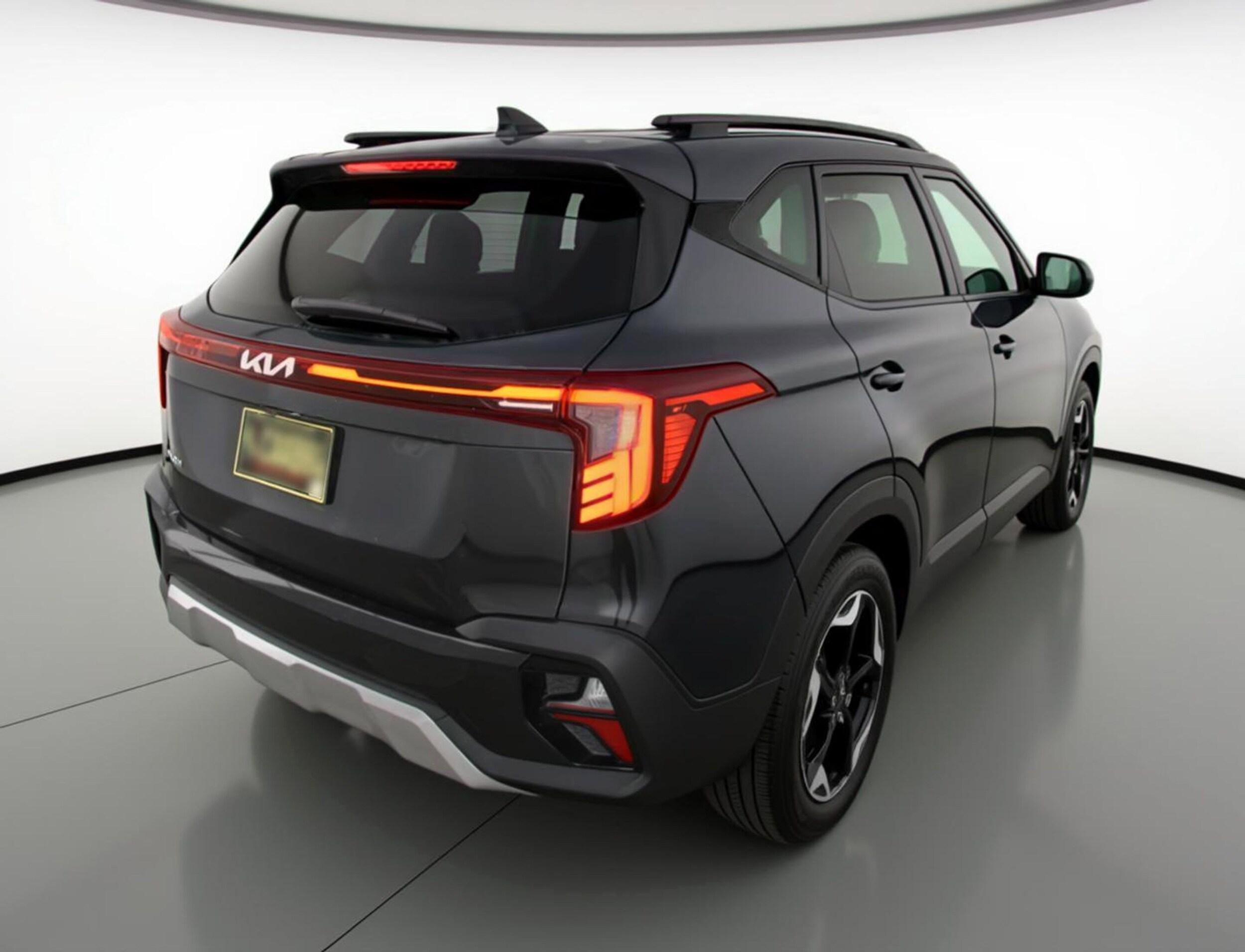 Thumbnail: 2025 Kia Seltos - 9