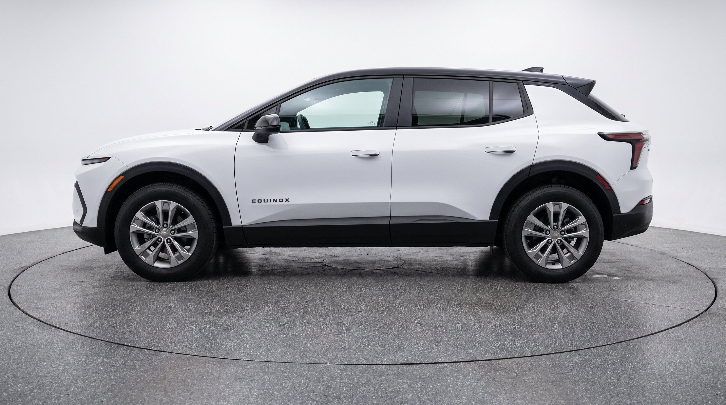 Thumbnail: 2025 Chevrolet Equinox - 5