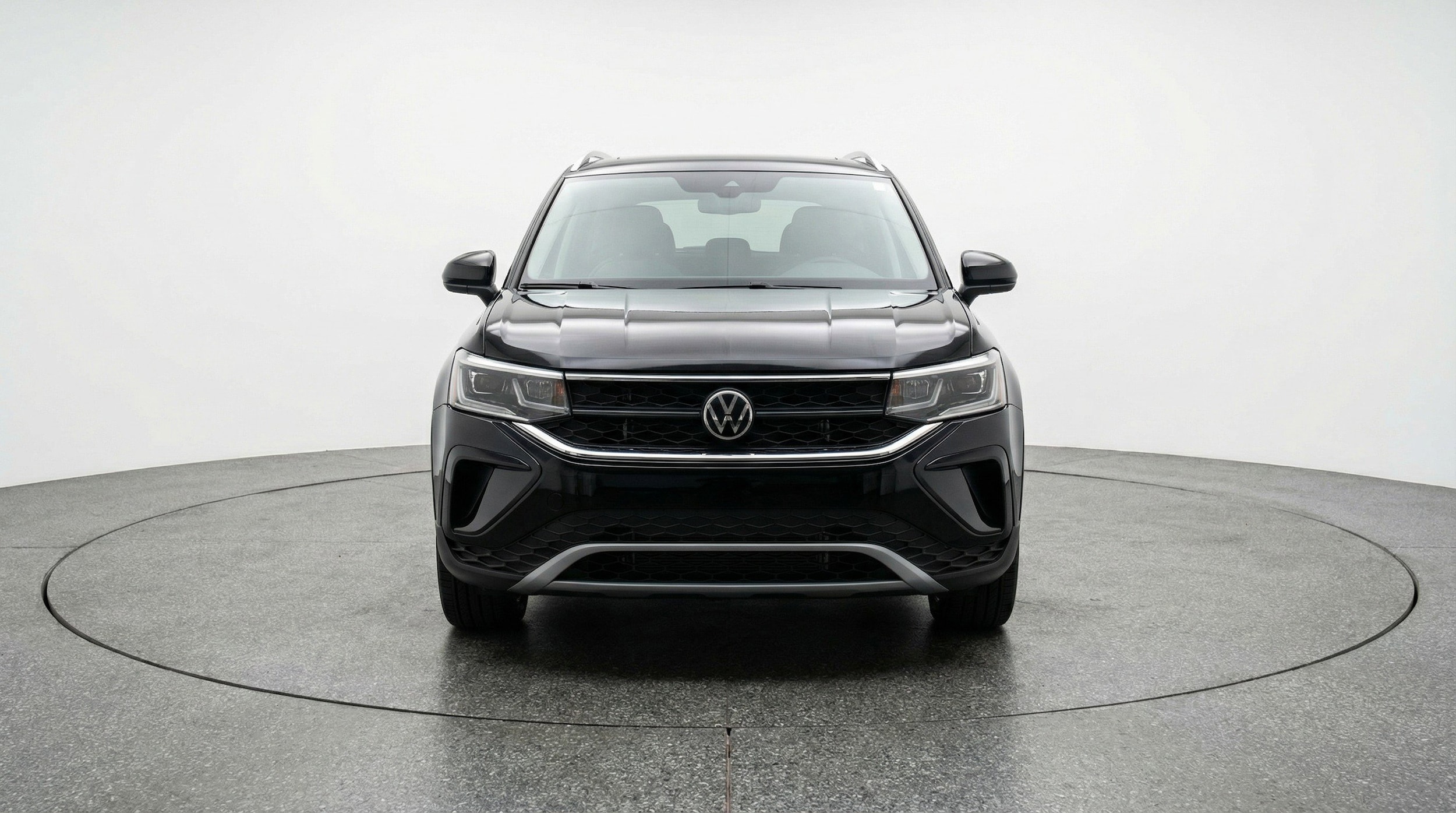 Thumbnail: 2025 Volkswagen Taos - 2