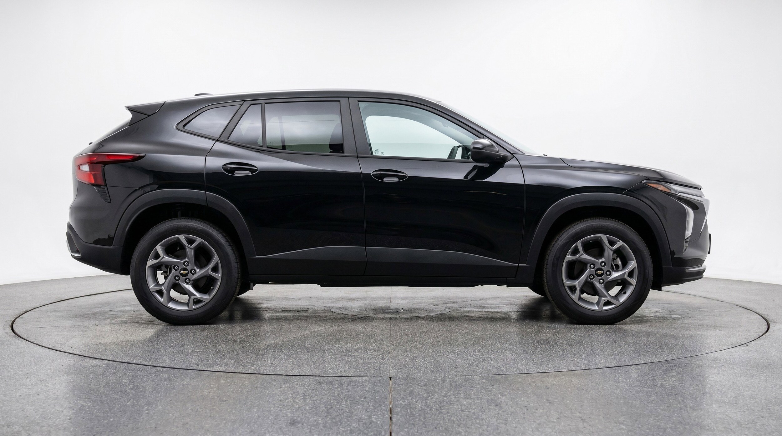 Thumbnail: 2025 Chevrolet Trax - 11