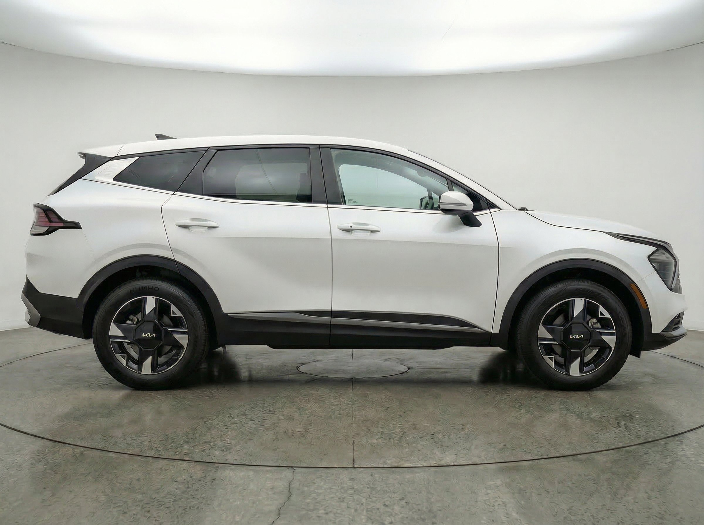 Thumbnail: 2026 Kia Sportage - 11
