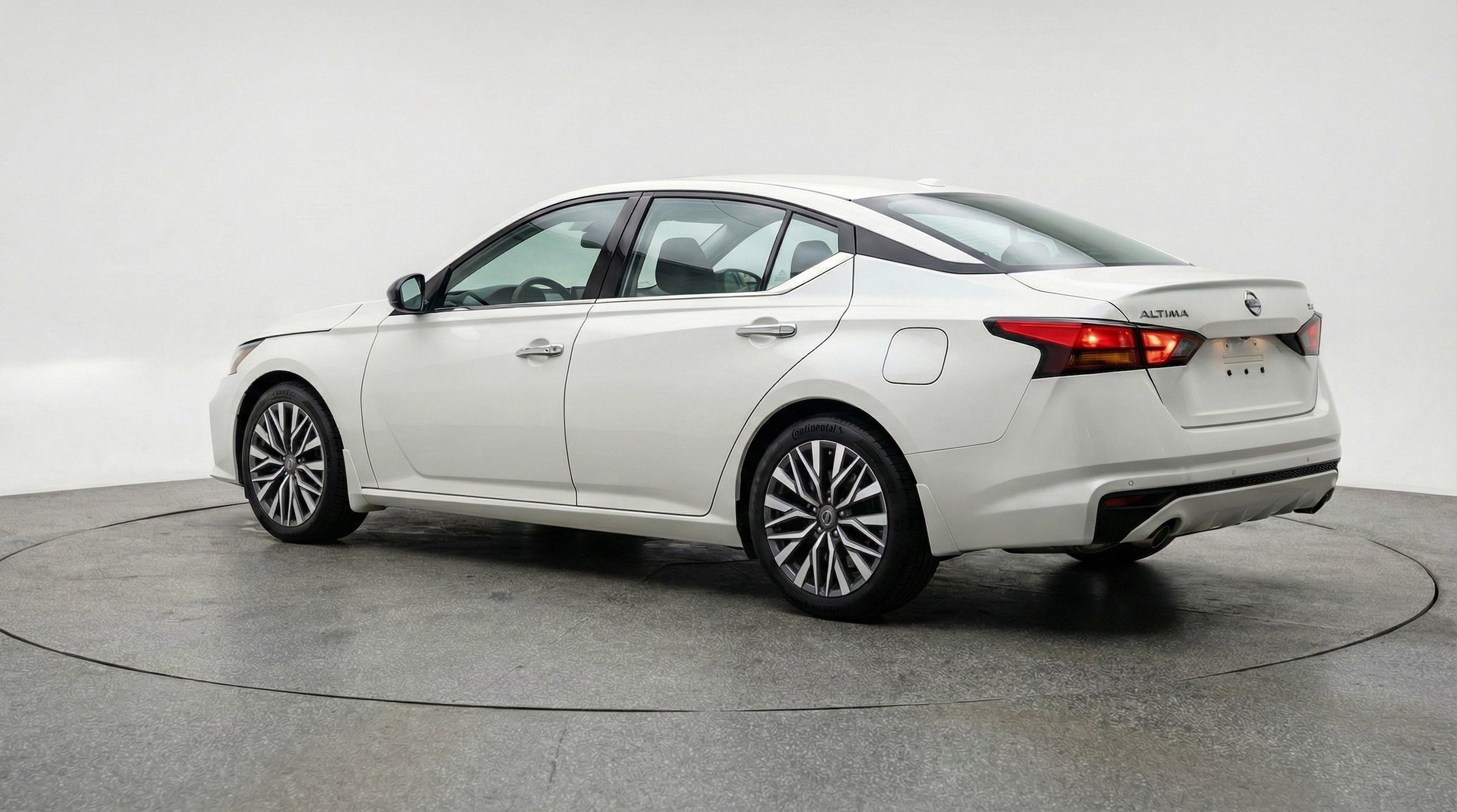 Thumbnail: 2025 Nissan Altima - 6