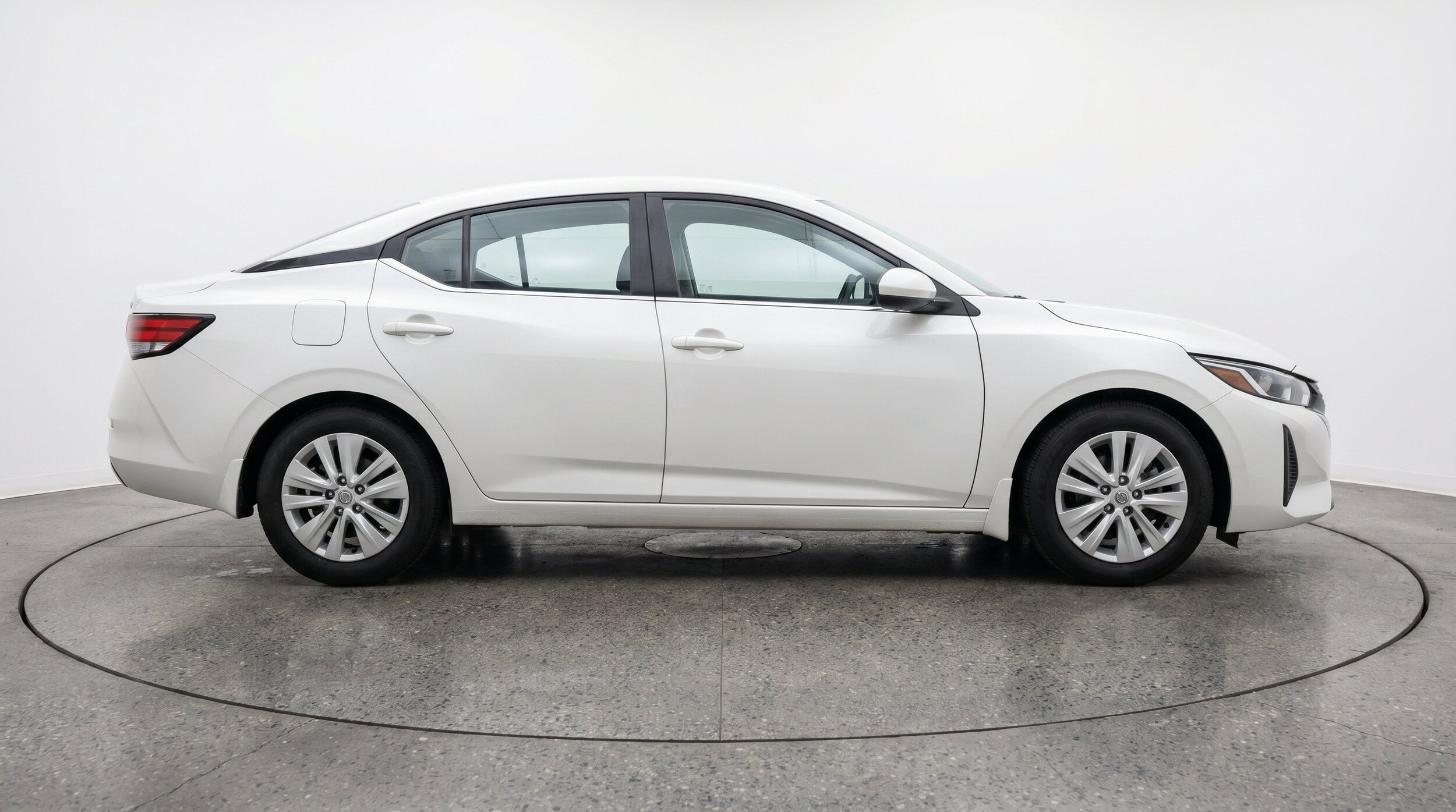 Thumbnail: 2025 Nissan Sentra - 11