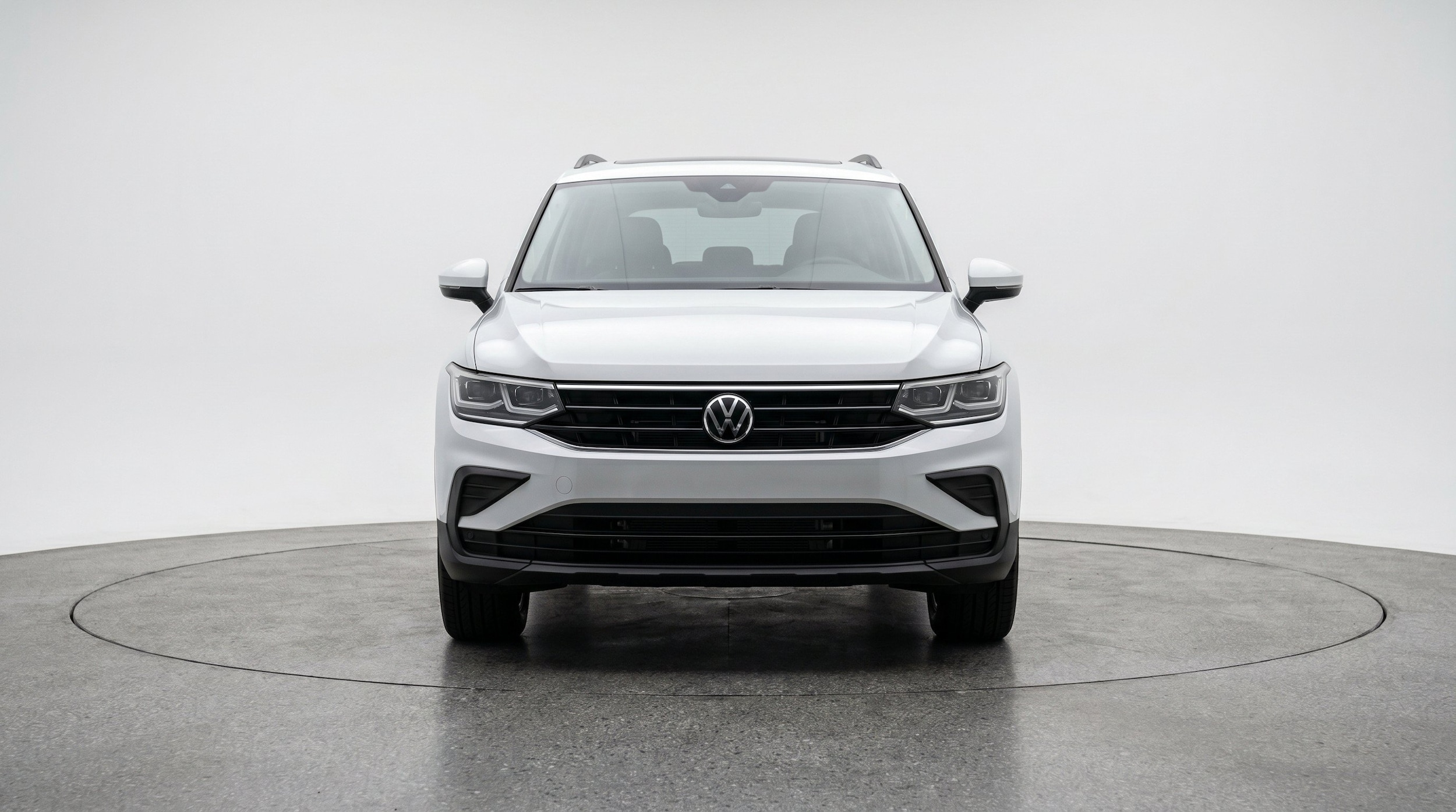 Thumbnail: 2026 Volkswagen Tiguan - 2