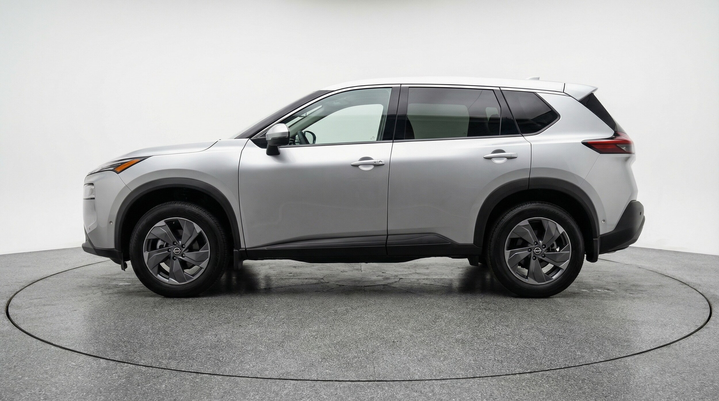 Thumbnail: 2025 Nissan Rogue - 4