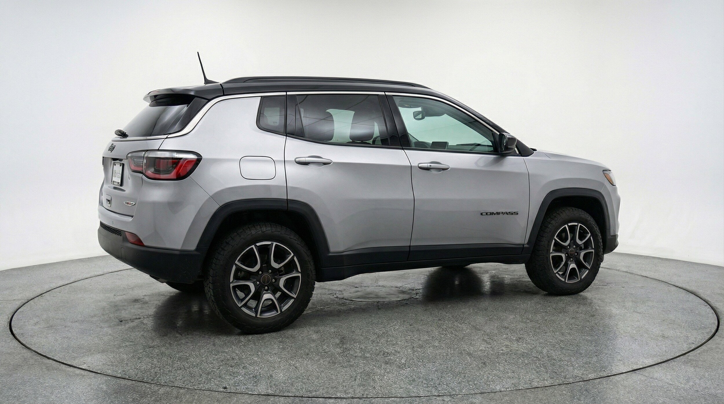 Thumbnail: 2025 Jeep Compass - 9