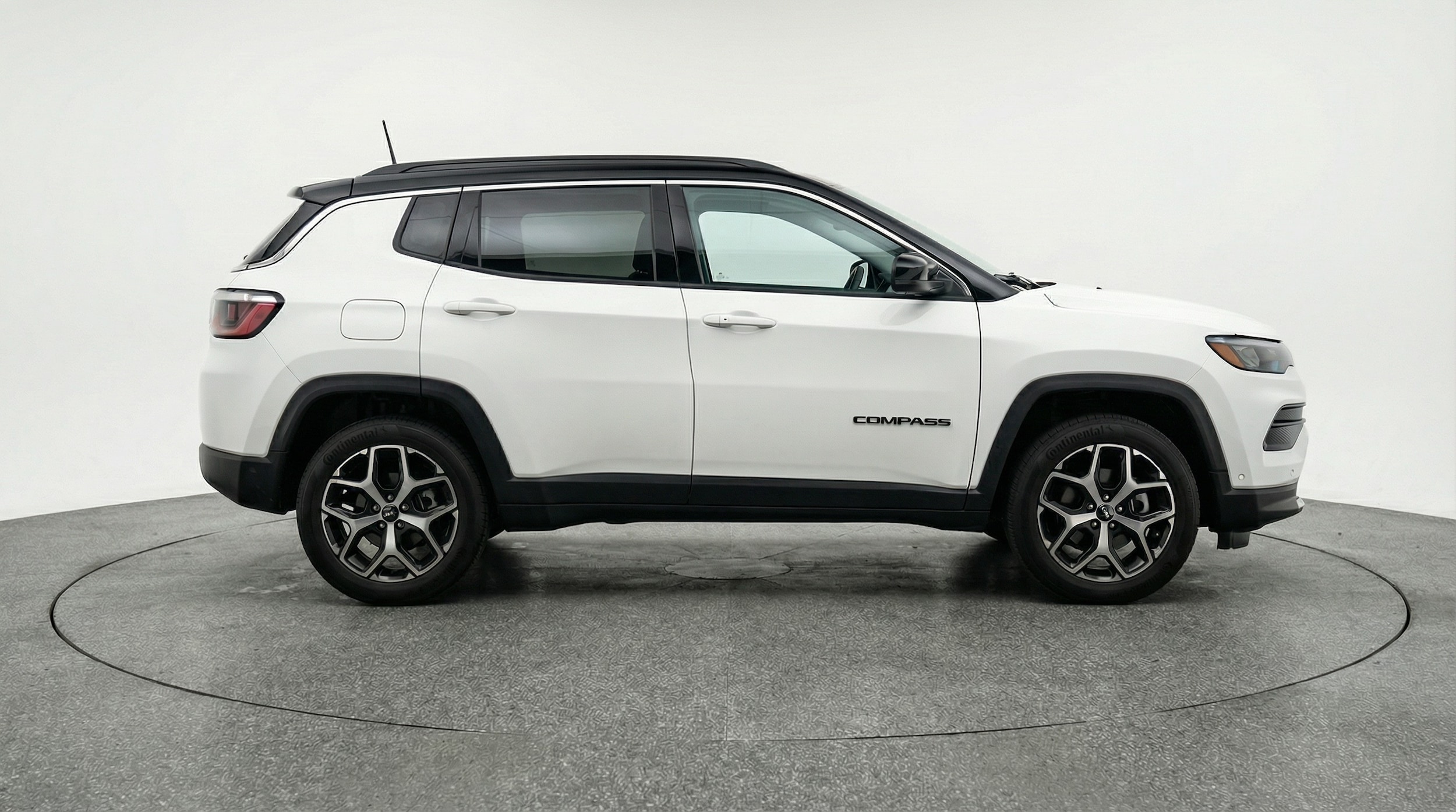 Thumbnail: 2025 Jeep Compass - 8