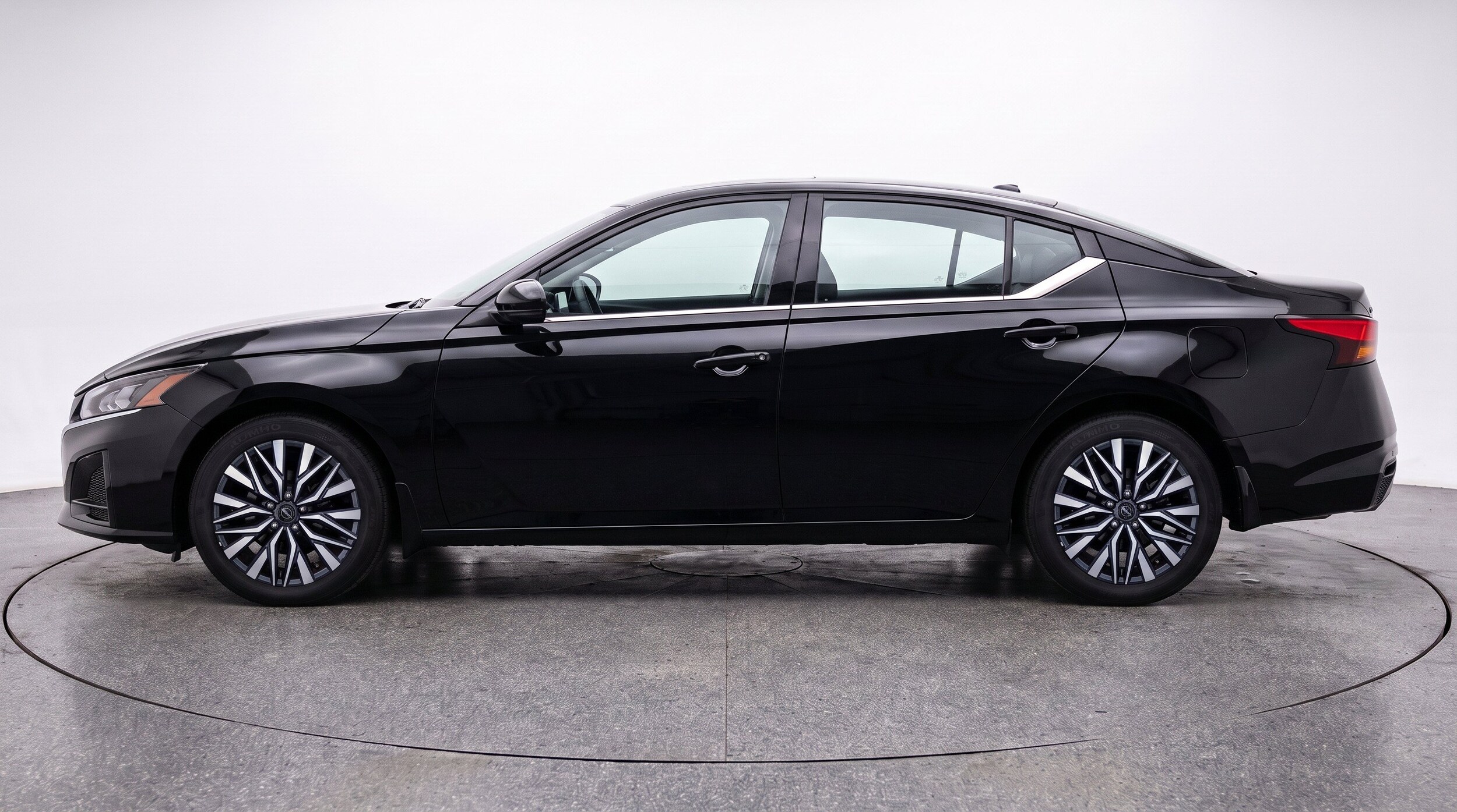 Thumbnail: 2026 Nissan Altima - 5