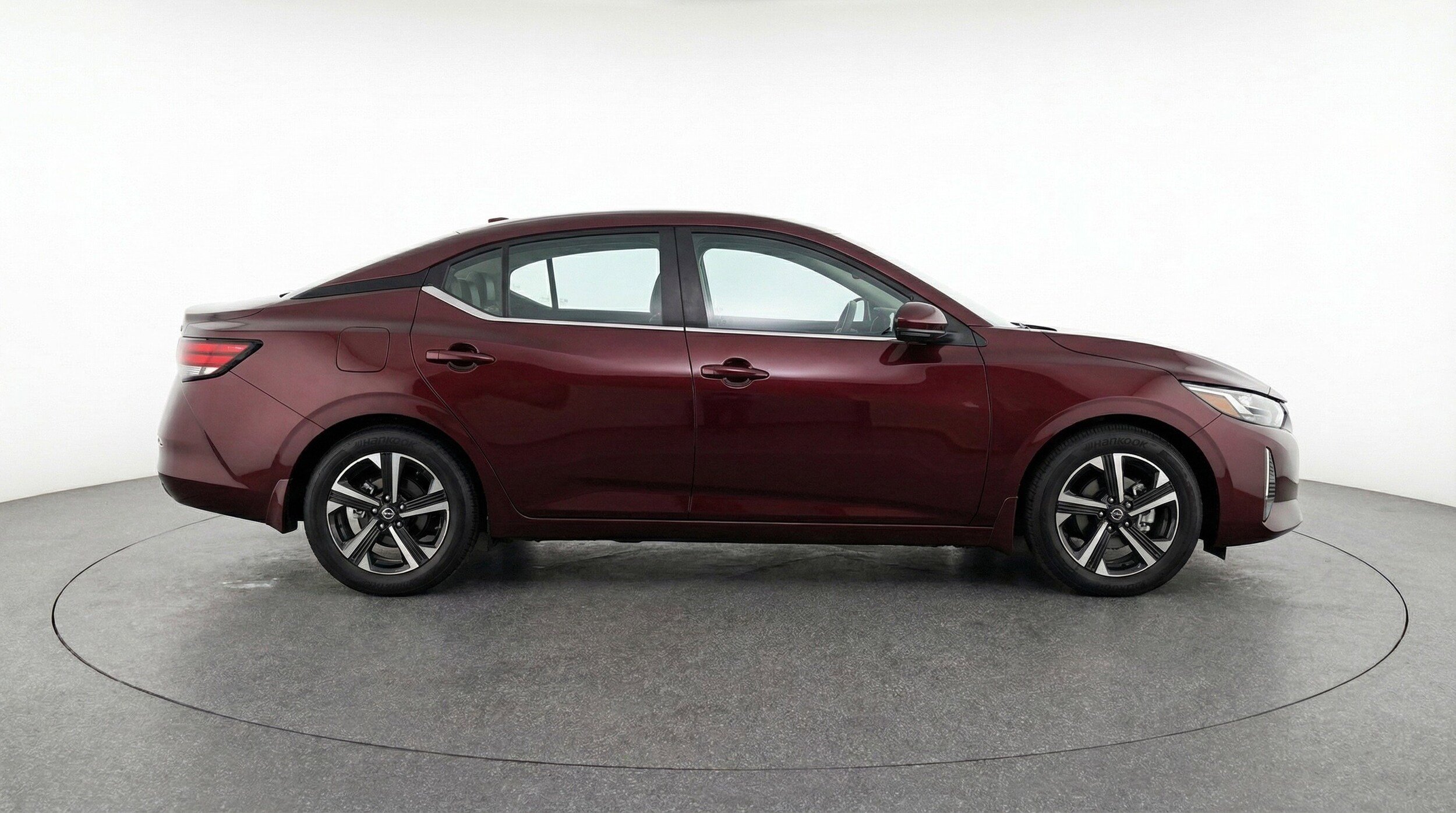Thumbnail: 2025 Nissan Sentra - 11