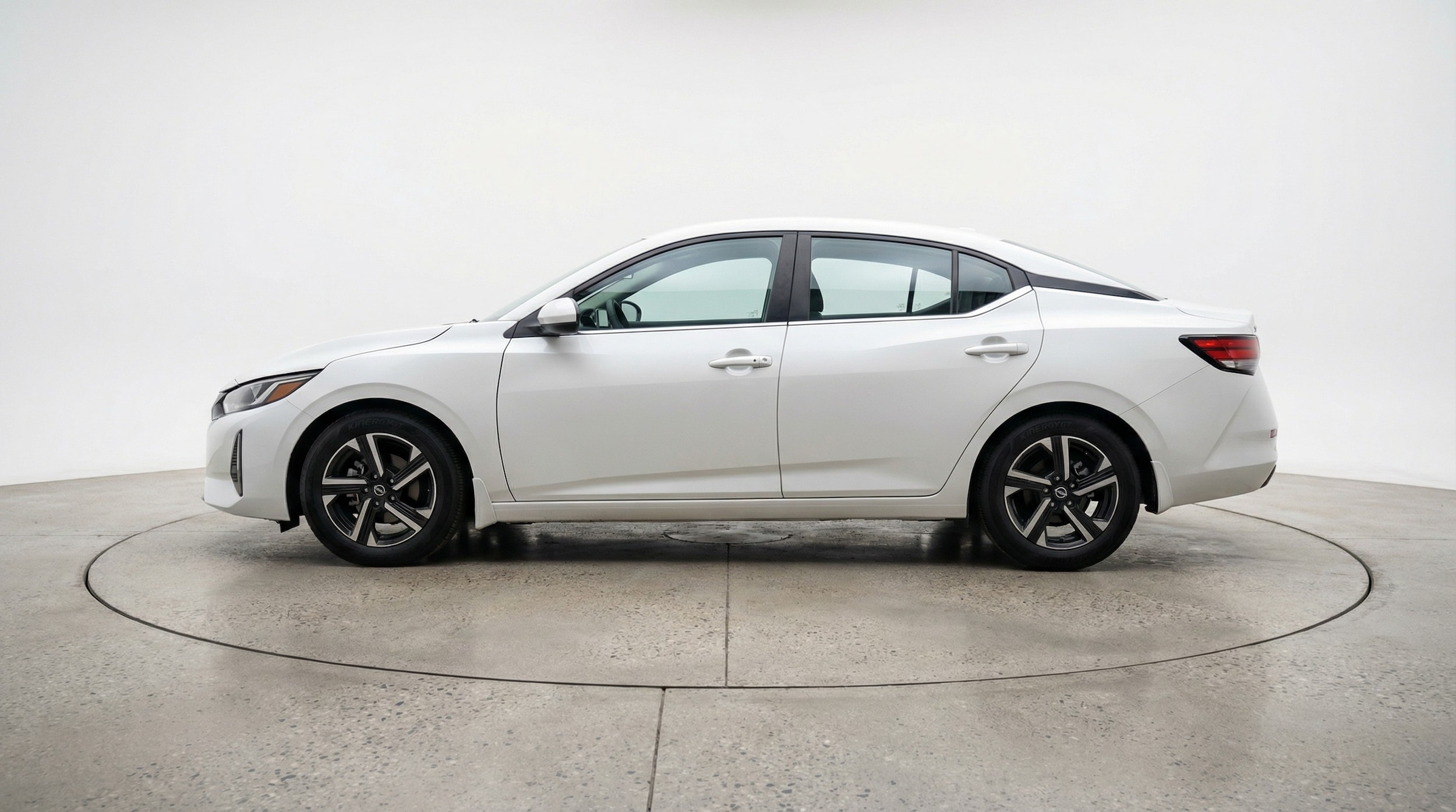 Thumbnail: 2025 Nissan Sentra - 4