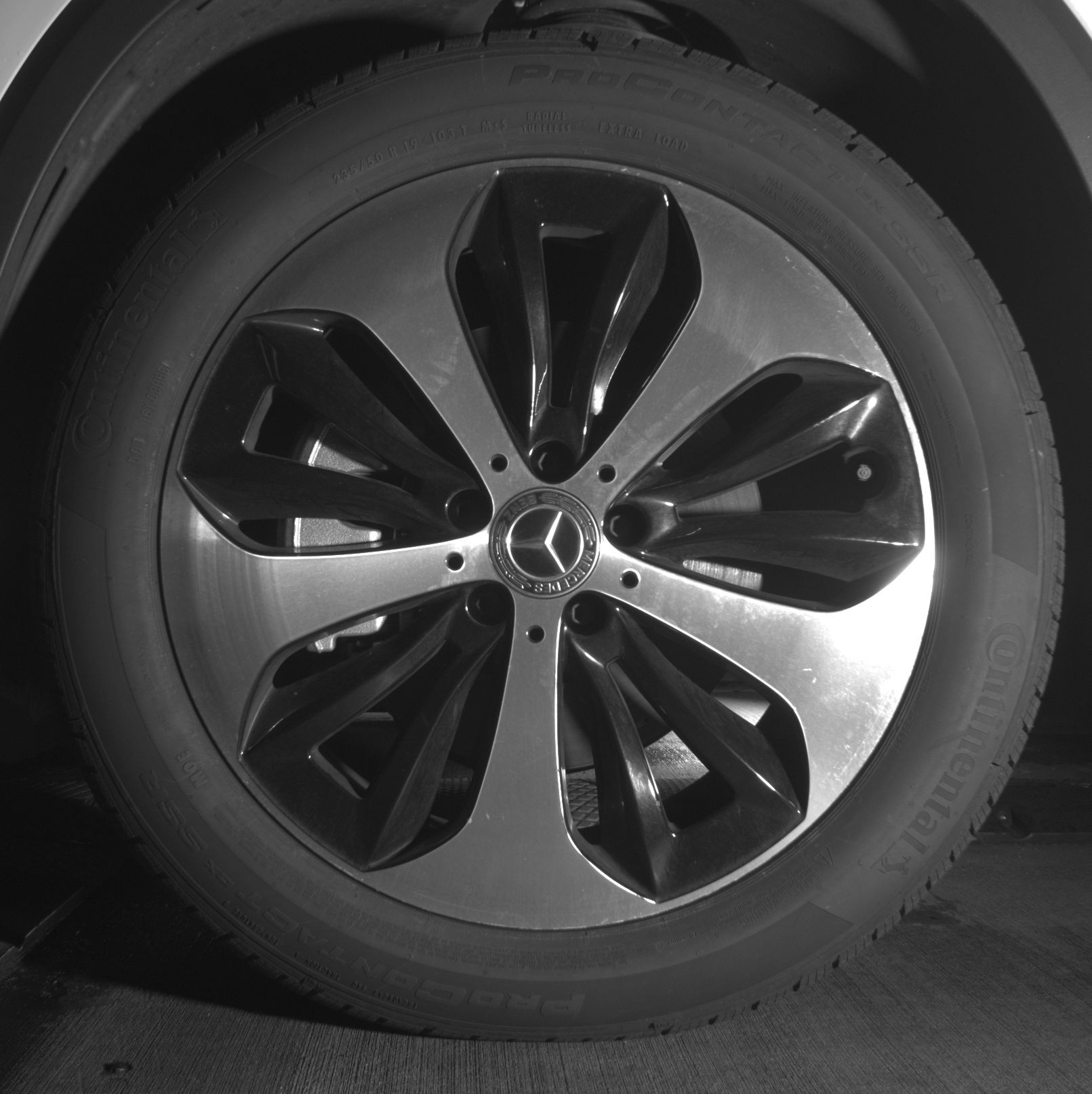 Thumbnail: 2025 Mercedes-Benz GLA - 9