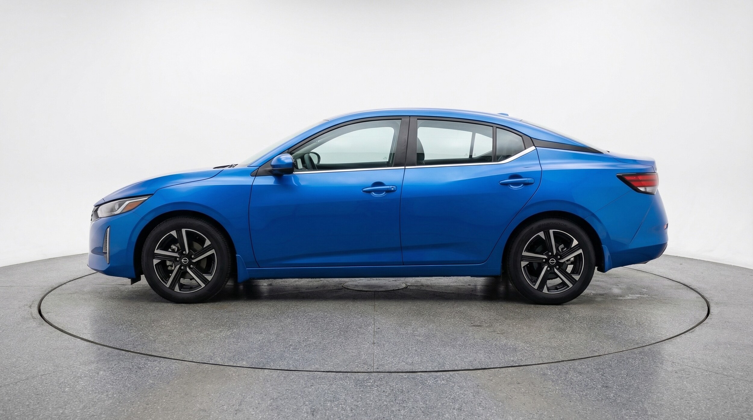 Thumbnail: 2025 Nissan Sentra - 4