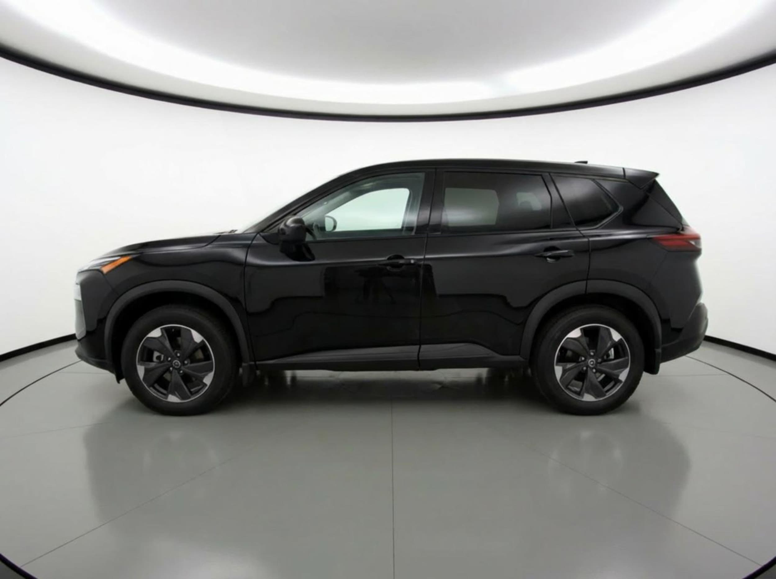 Thumbnail: 2025 Nissan Rogue - 4