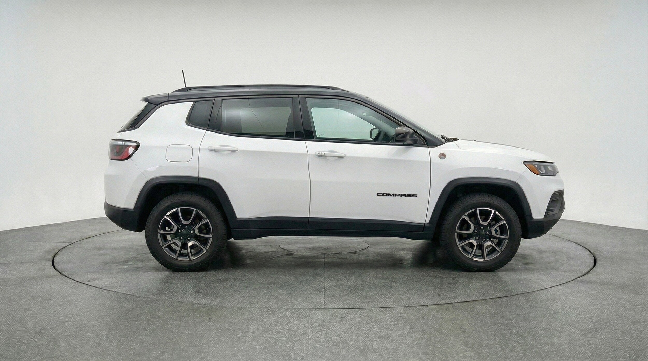 Thumbnail: 2025 Jeep Compass - 11