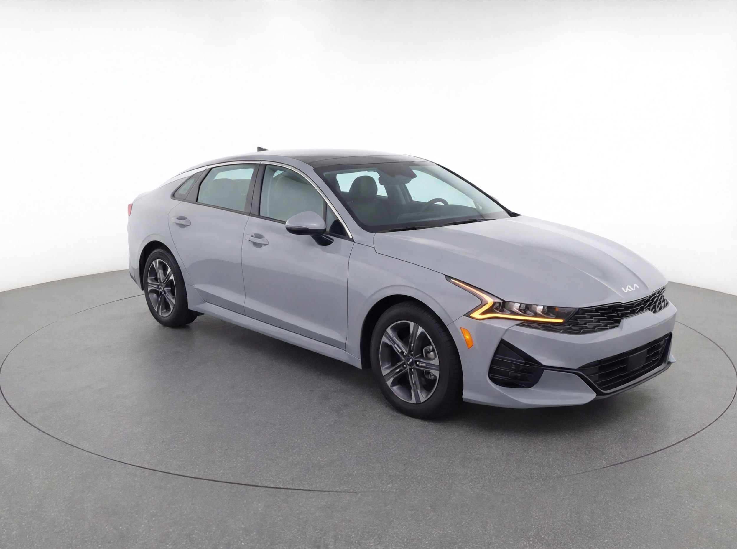 Thumbnail: 2025 Kia K4 - 1