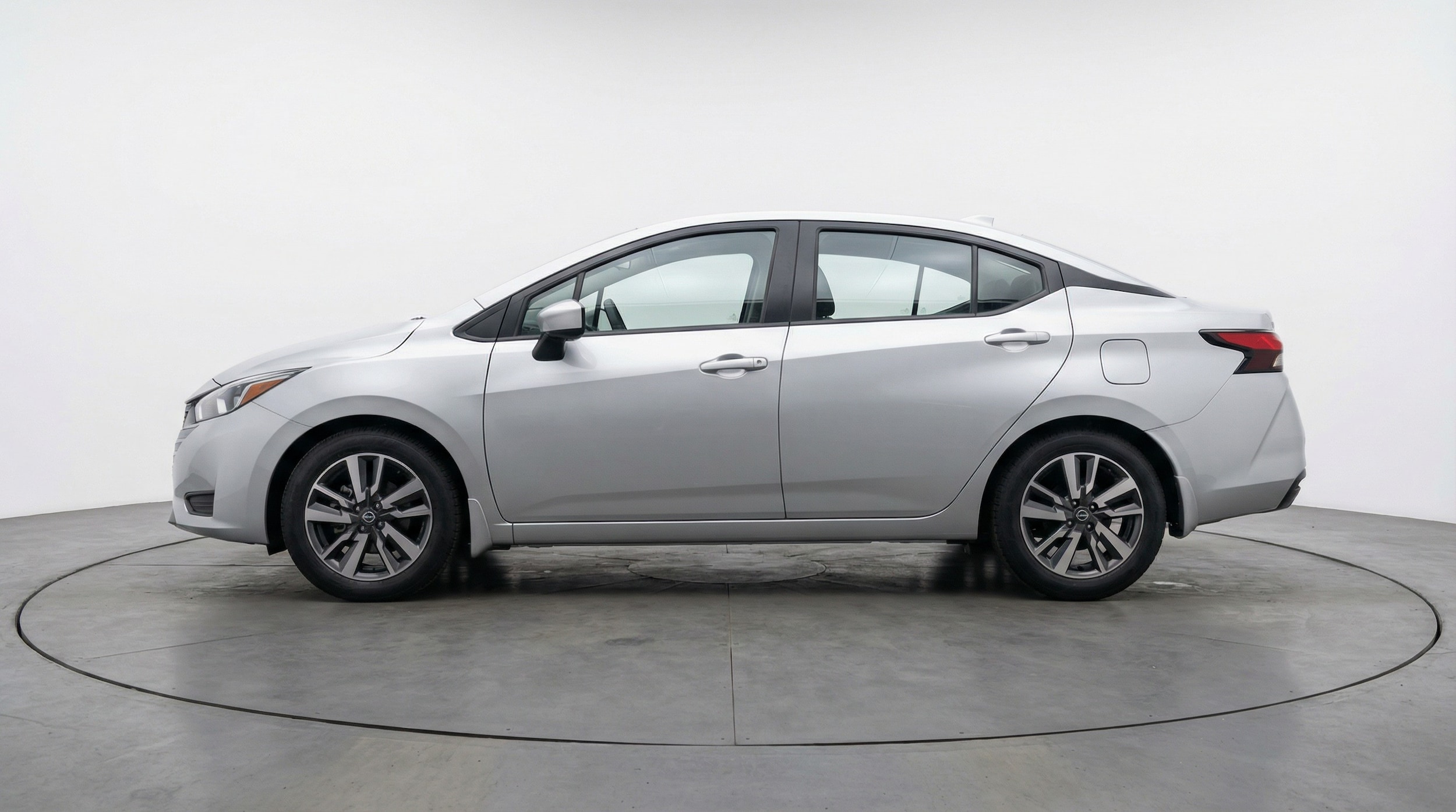 Thumbnail: 2025 Nissan Versa - 4