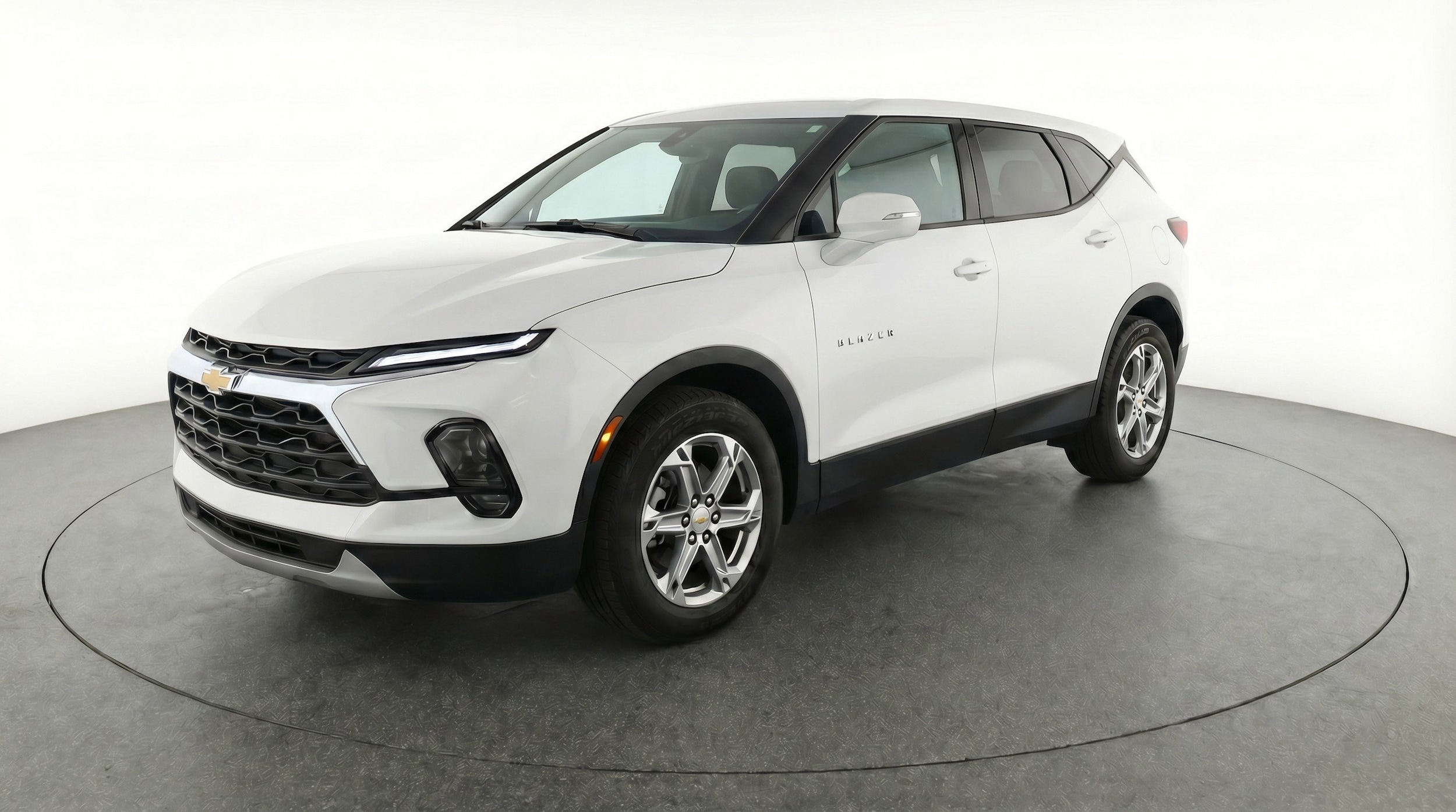 Thumbnail: 2025 Chevrolet Blazer - 3