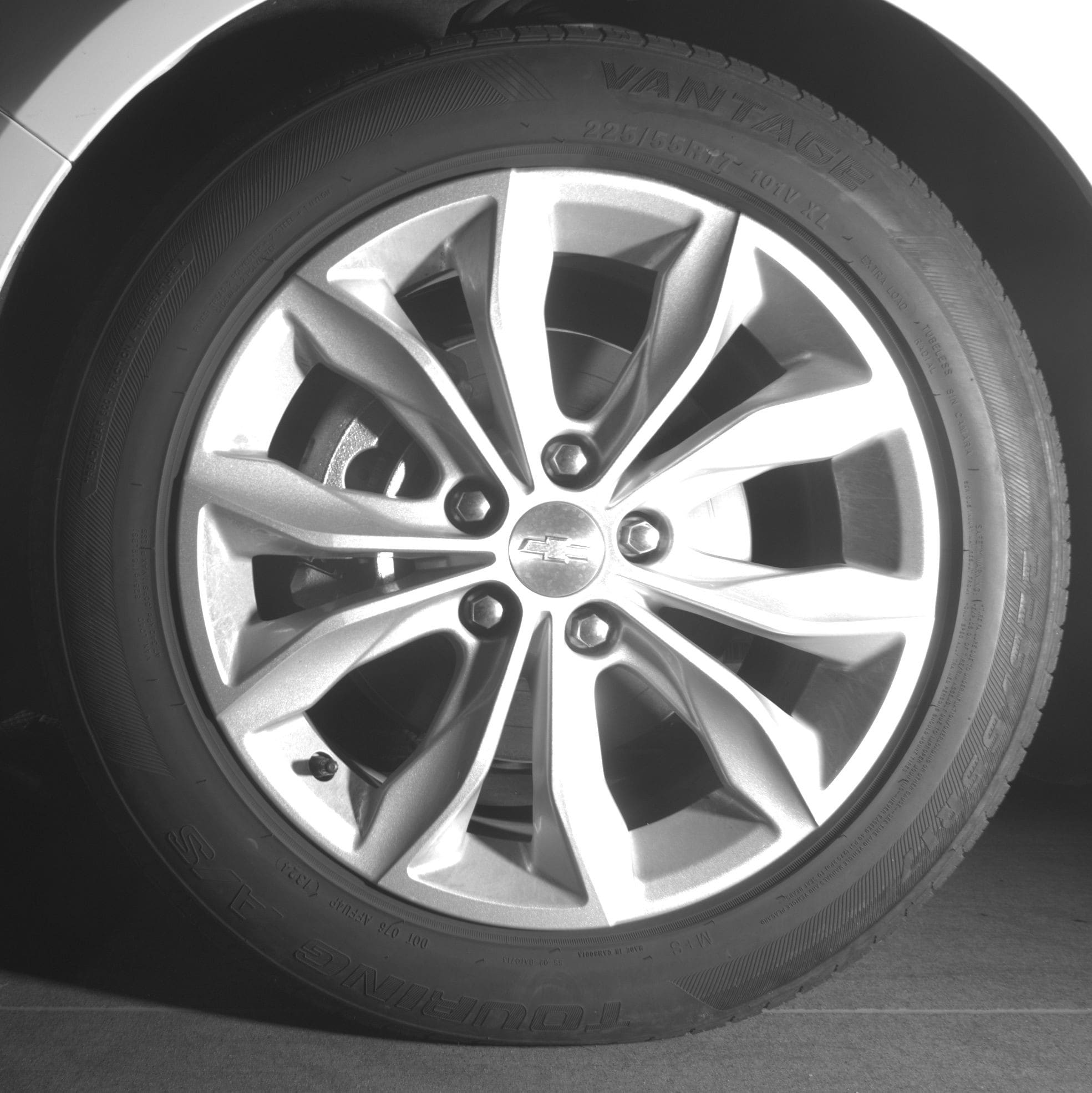 Thumbnail: 2024 Chevrolet Malibu - 9