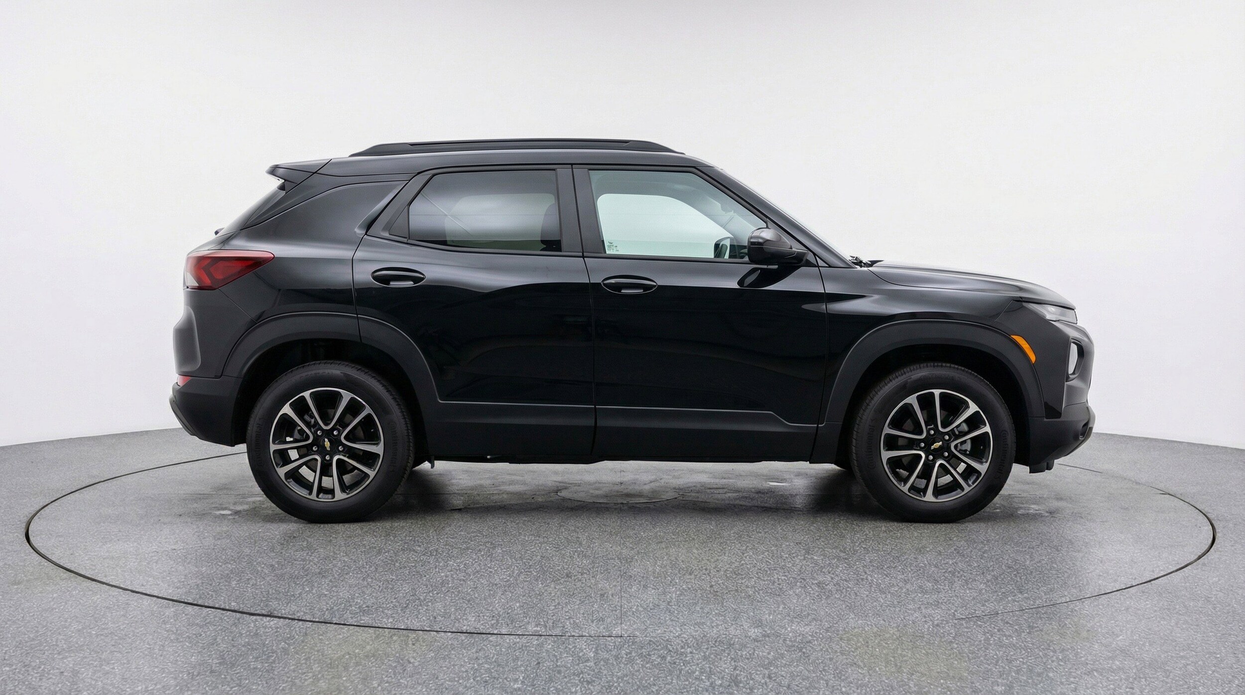 Thumbnail: 2025 Chevrolet TrailBlazer - 11