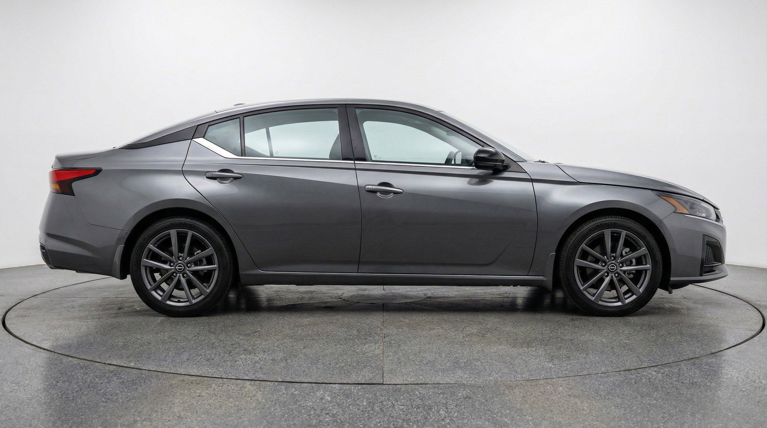 Thumbnail: 2025 Nissan Altima - 8