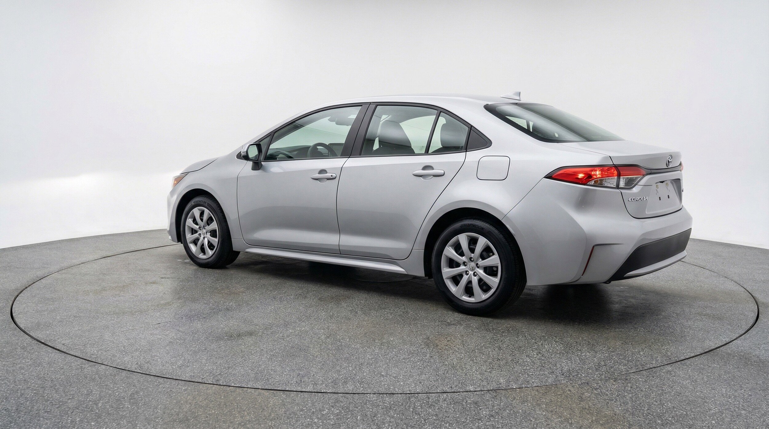 Thumbnail: 2025 Toyota Corolla - 6