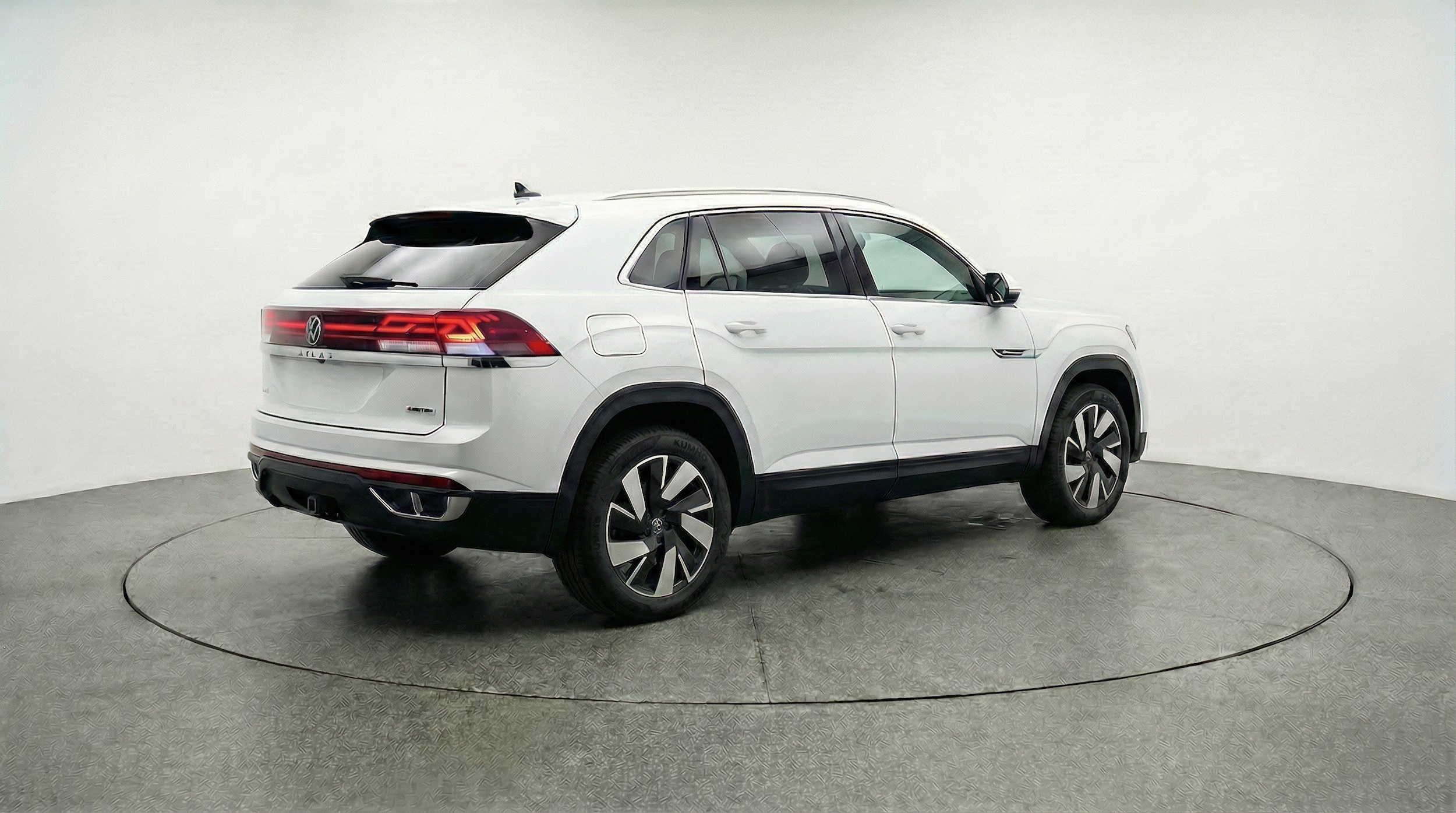 Thumbnail: 2026 Volkswagen Atlas - 9