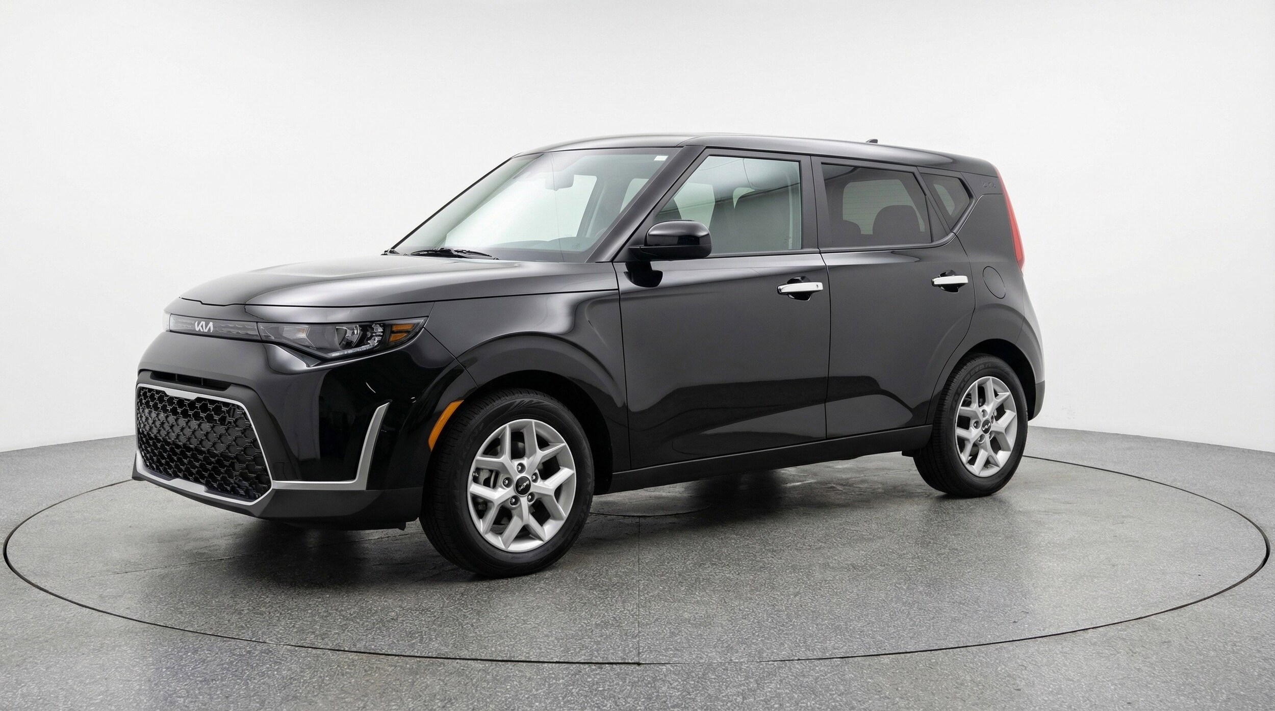 Thumbnail: 2025 Kia Soul - 3