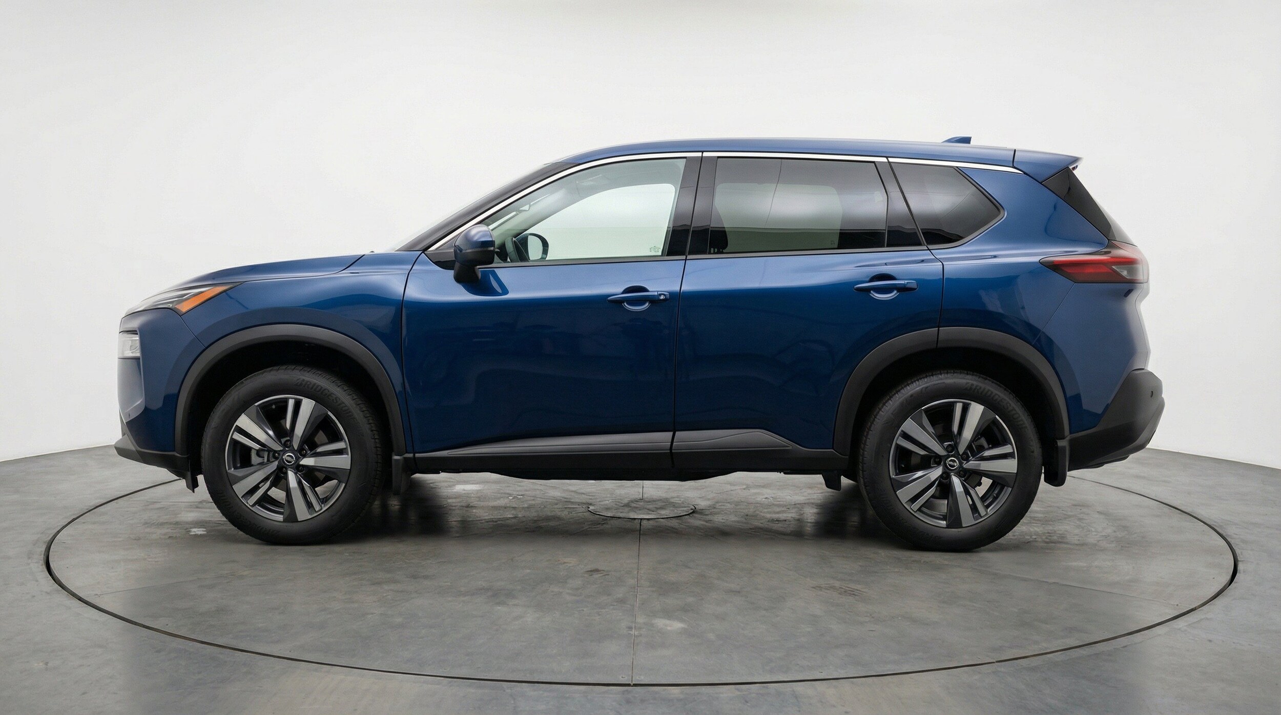 Thumbnail: 2026 Nissan Rogue - 5