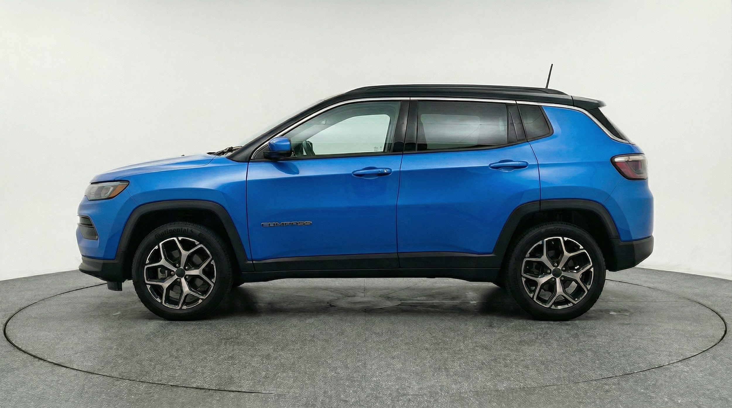 Thumbnail: 2025 Jeep Compass - 4
