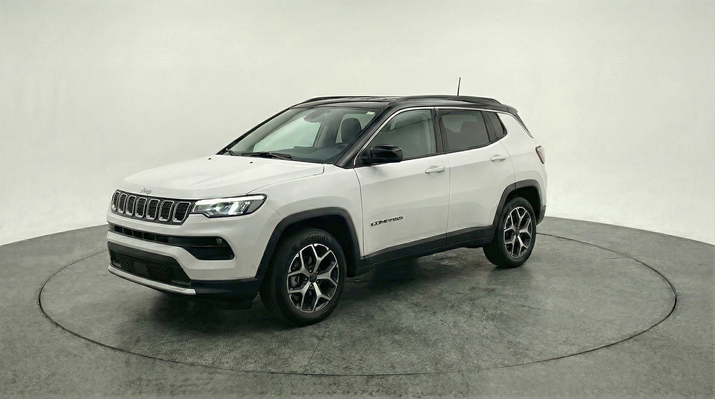 Thumbnail: 2025 Jeep Compass - 3
