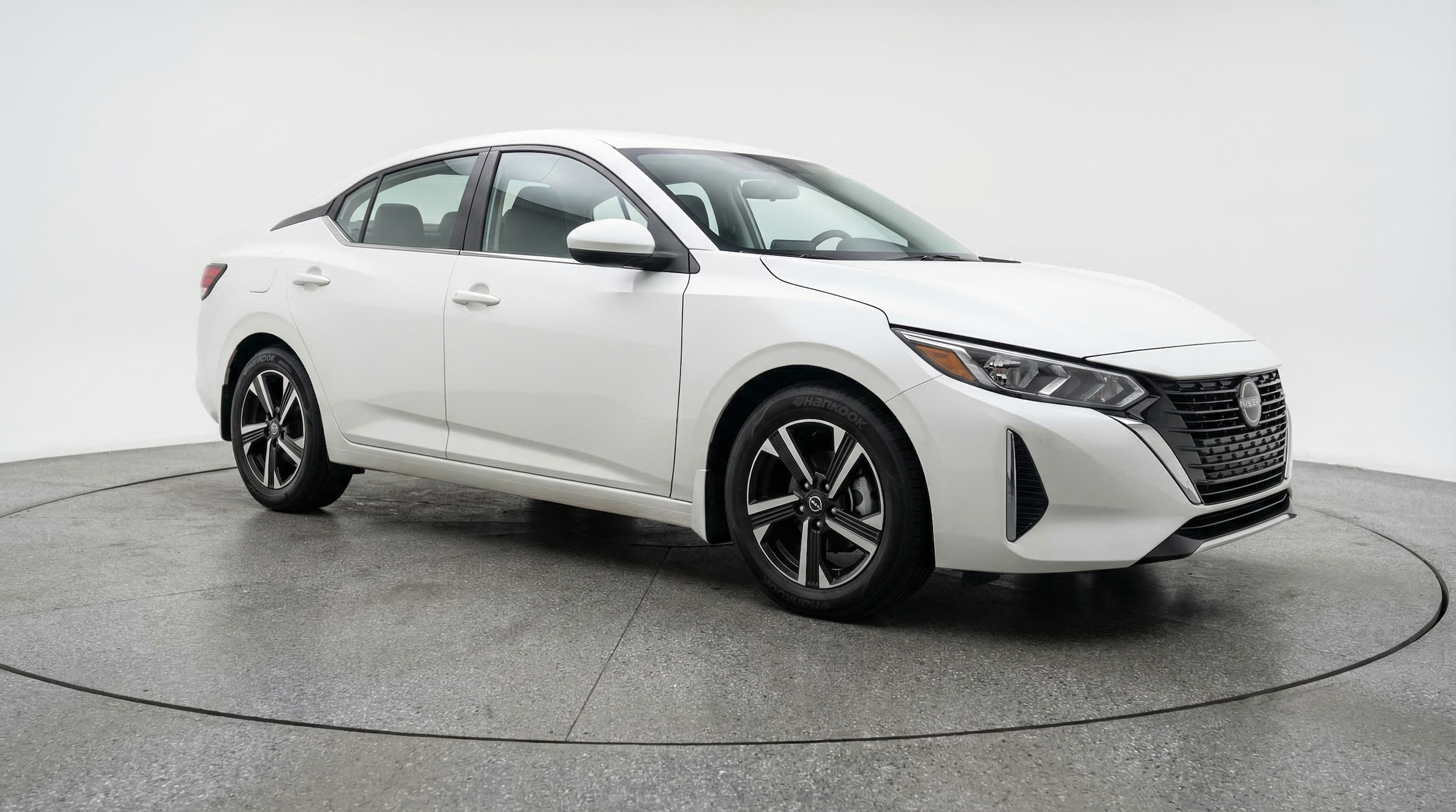 Thumbnail: 2025 Nissan Sentra - 1