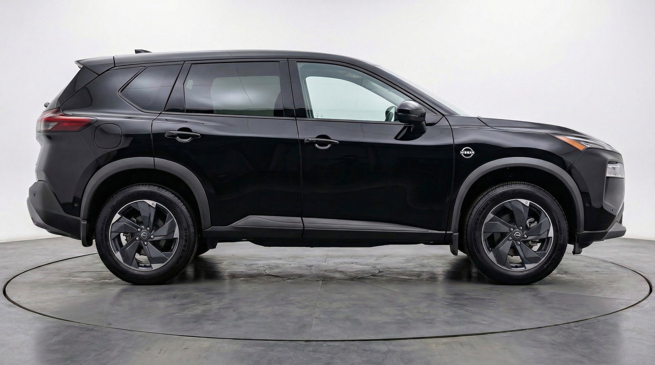 Thumbnail: 2025 Nissan Rogue - 11